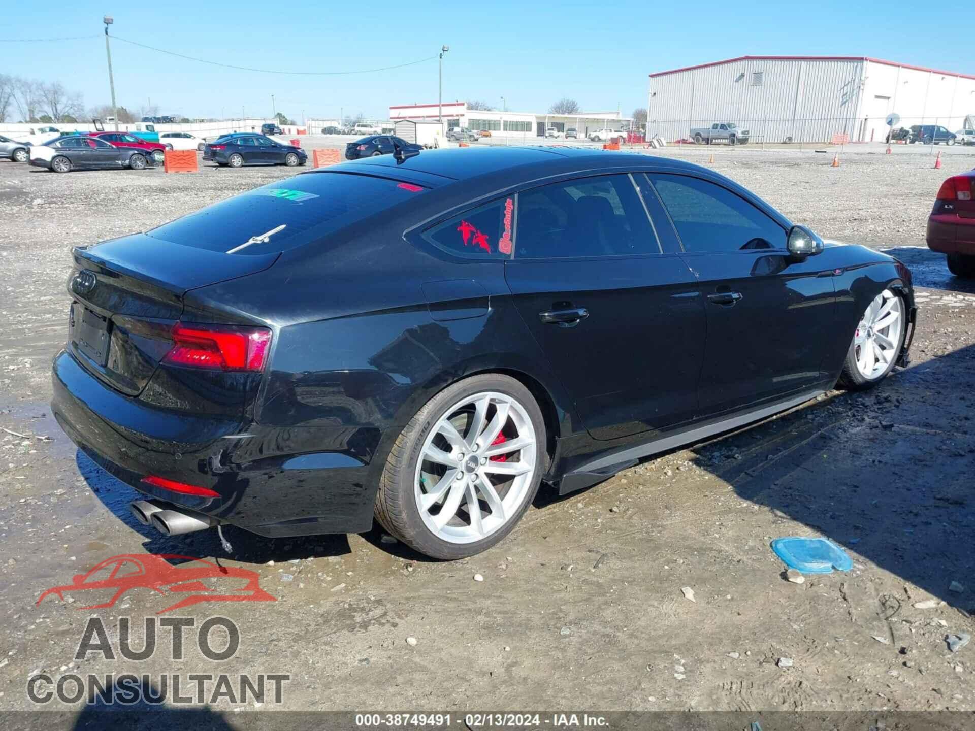 AUDI S5 2018 - WAUB4CF56JA103238