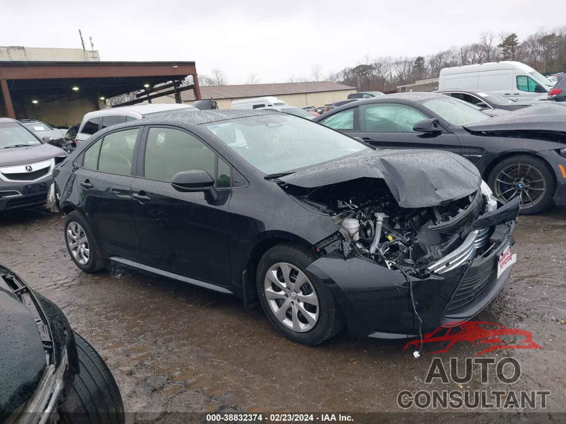 TOYOTA COROLLA 2024 - JTDBCMFE5R3038930