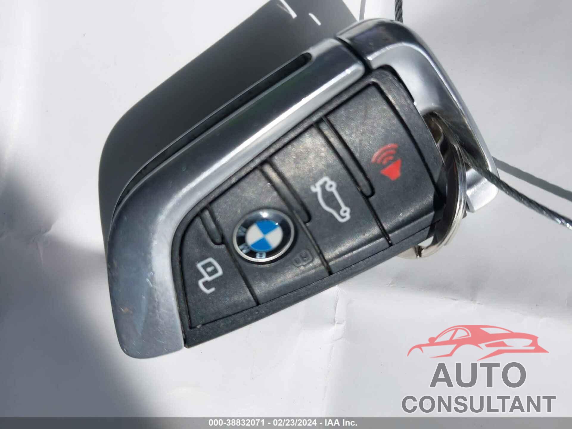 BMW 330I 2019 - WBA5R1C53KAE81660