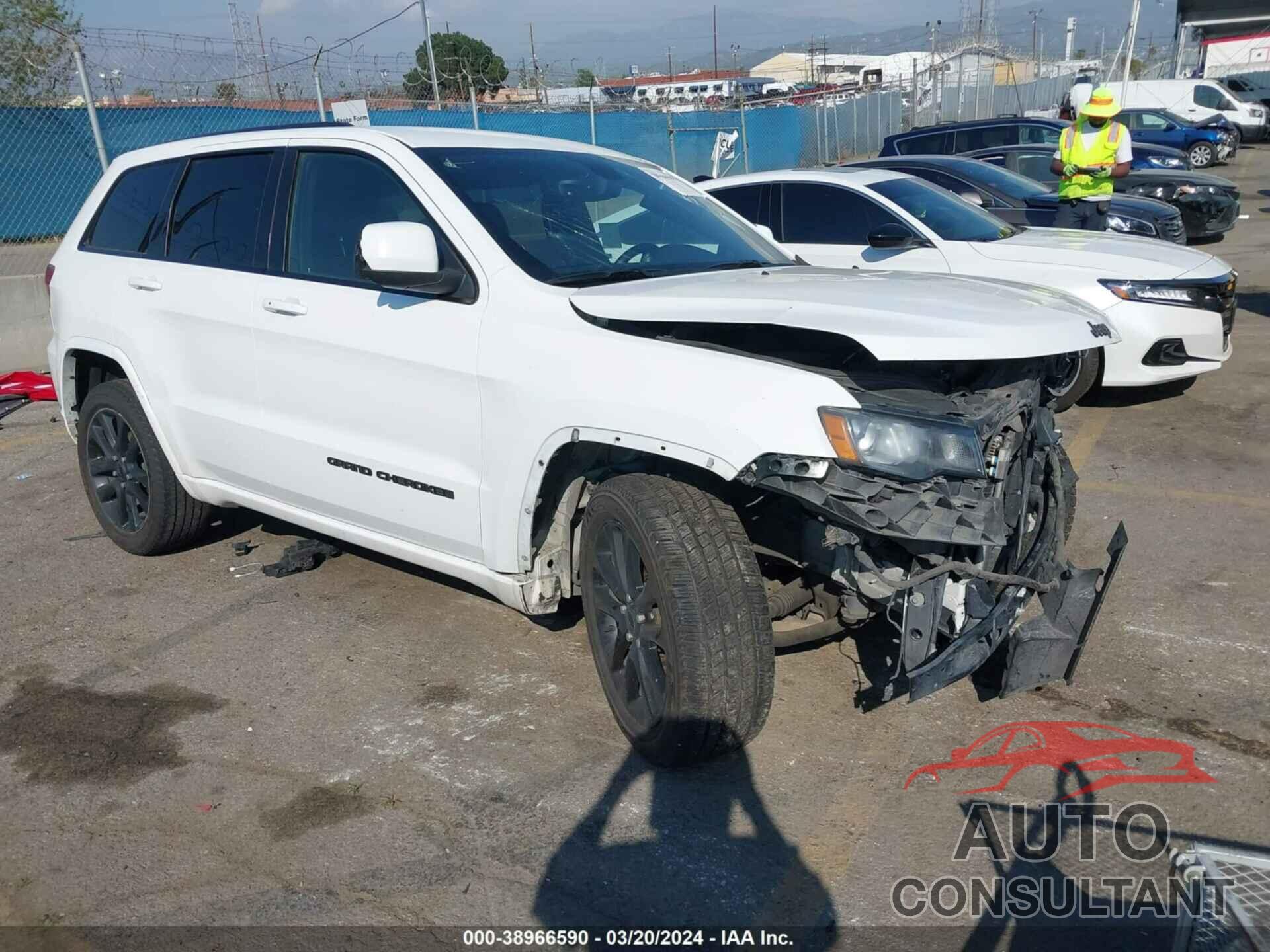 JEEP GRAND CHEROKEE 2018 - 1C4RJEAG9JC277484