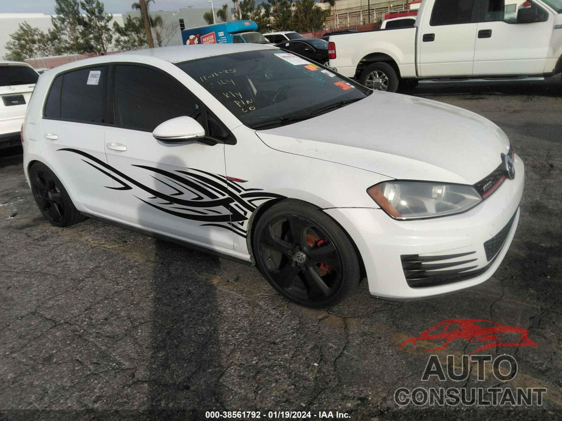 VOLKSWAGEN GTI 2017 - 3VW5T7AU3HM053966