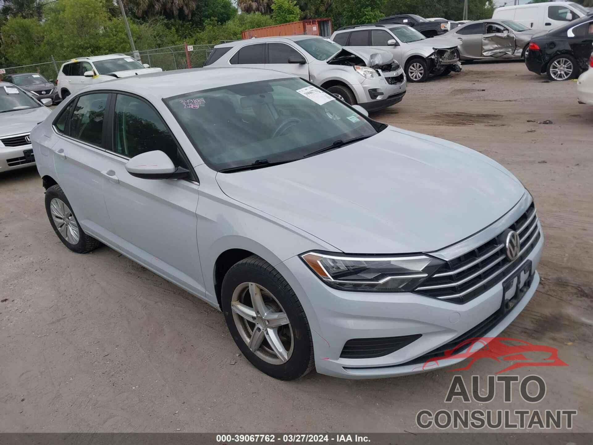 VOLKSWAGEN JETTA 2019 - 3VWCB7BUXKM132163