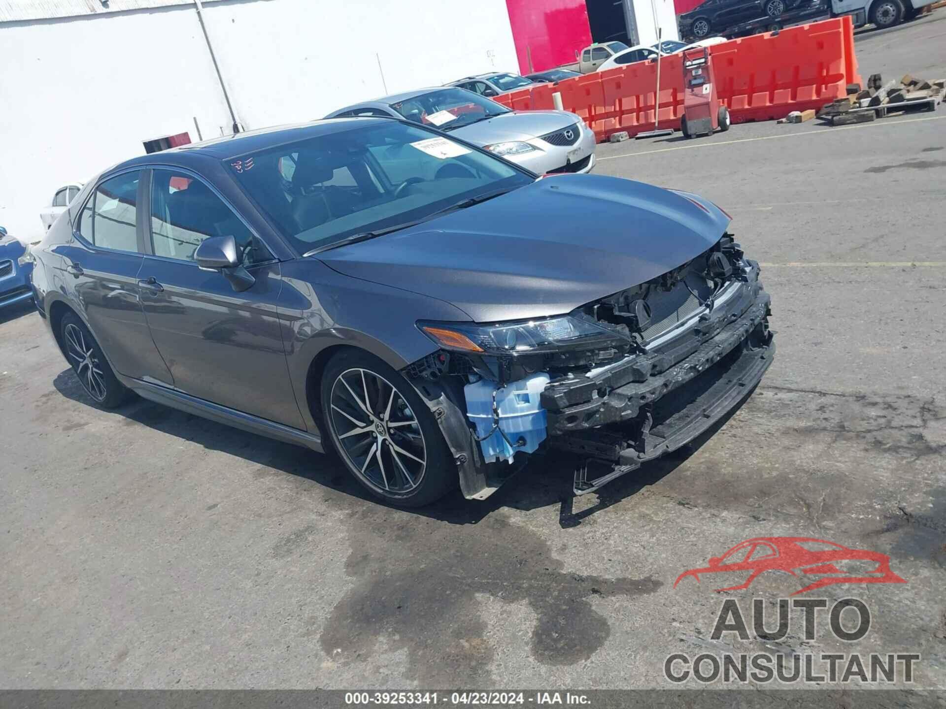 TOYOTA CAMRY 2023 - 4T1T11AK4PU160364
