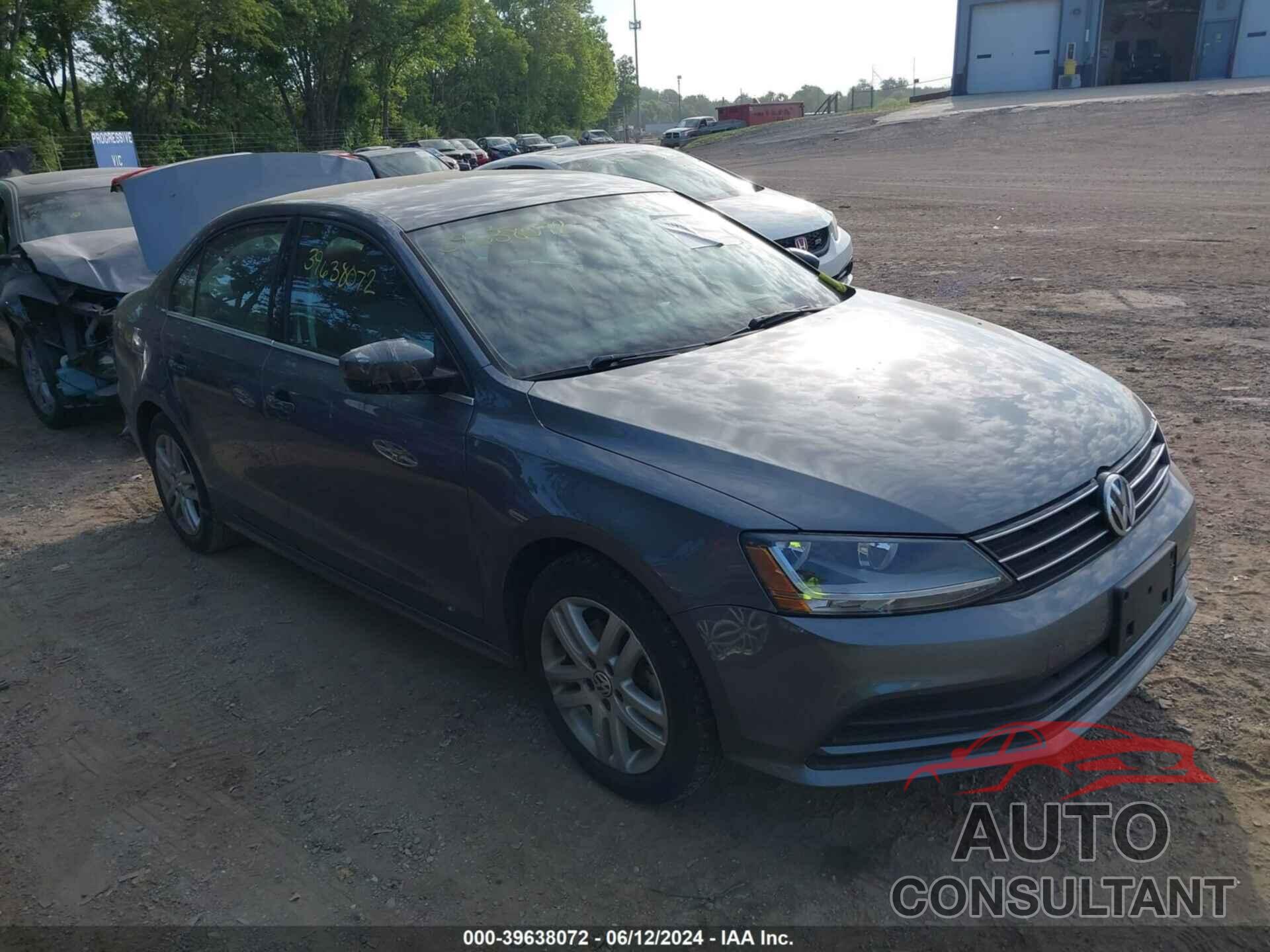 VOLKSWAGEN JETTA 2017 - 3VW2B7AJ5HM317927