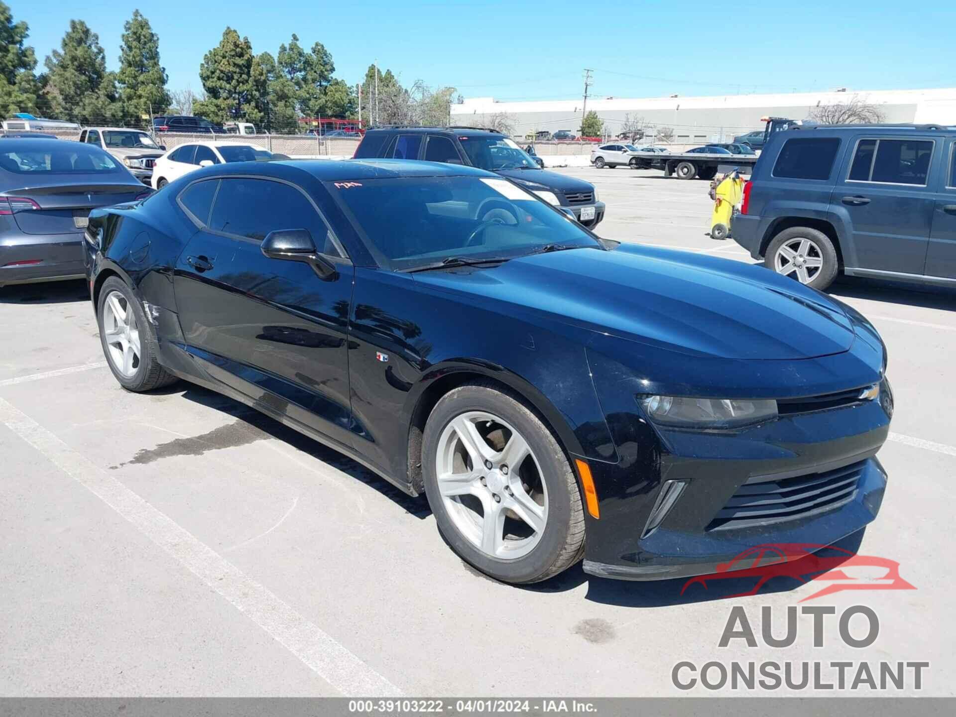 CHEVROLET CAMARO 2018 - 1G1FB1RS0J0180637