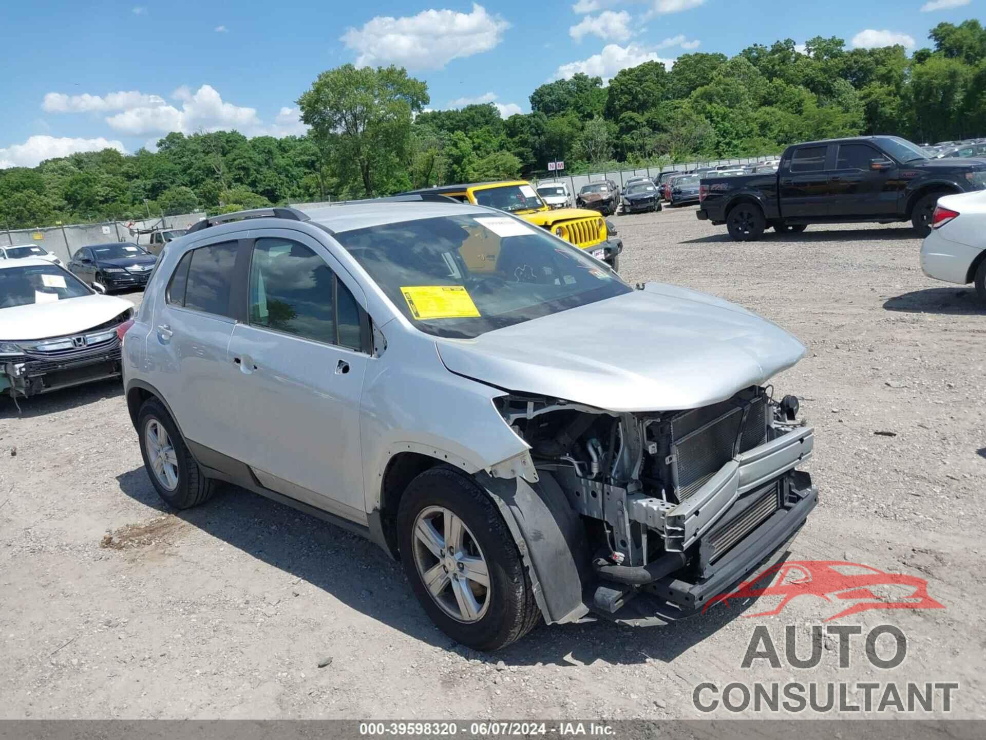 CHEVROLET TRAX 2017 - 3GNCJLSB7HL166094