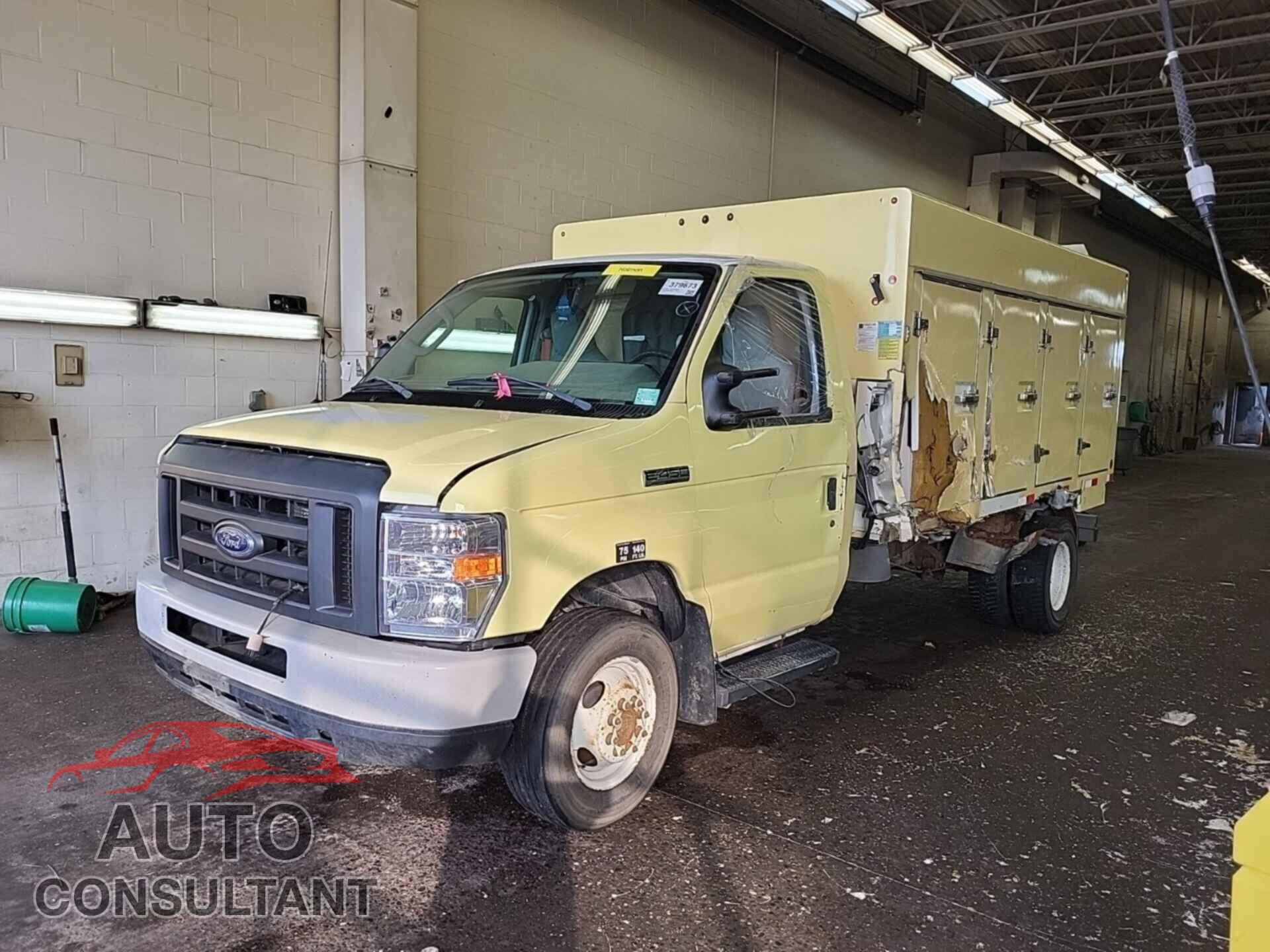 FORD ECONOLINE 2018 - 1FDXE4FS3JDC18665