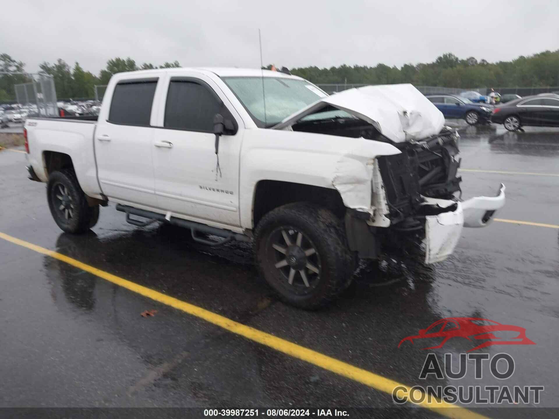 CHEVROLET SILVERADO 1500 2017 - 3GCUKREC8HG238995