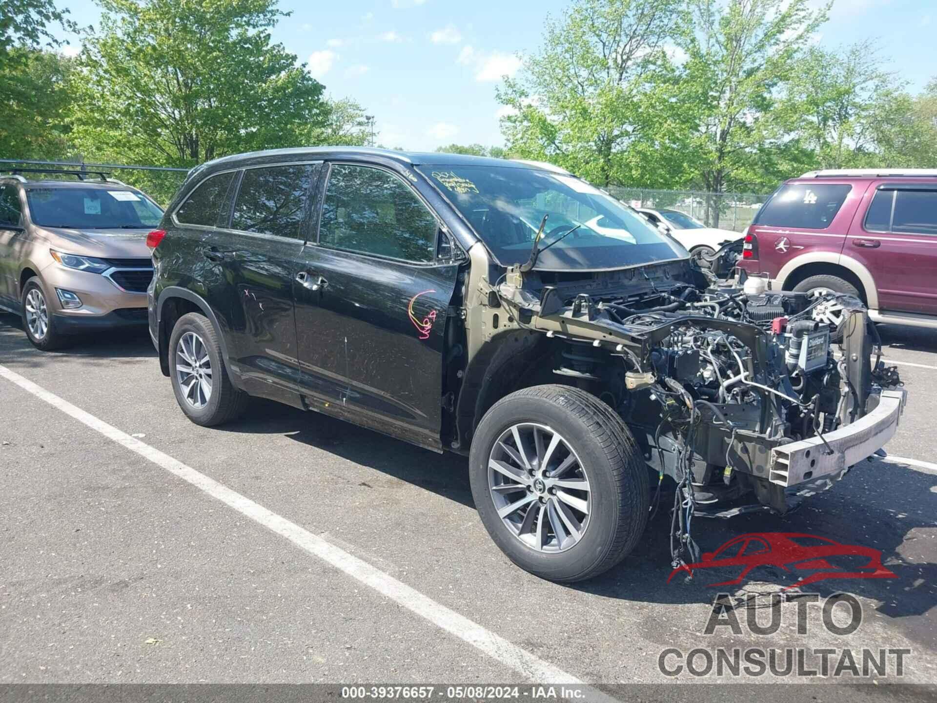 TOYOTA HIGHLANDER 2017 - 5TDJZRFH7HS380071