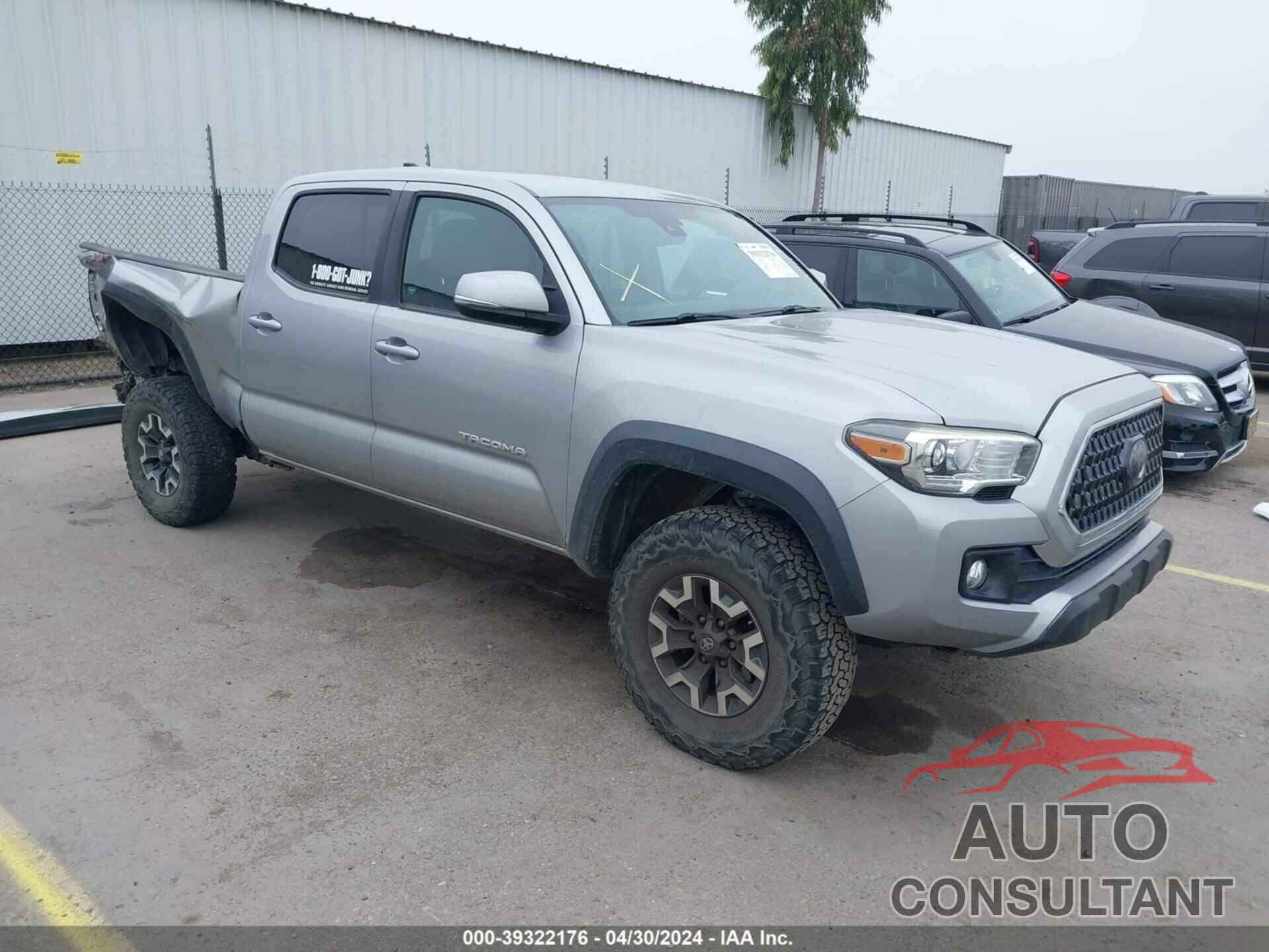 TOYOTA TACOMA 2018 - 3TMDZ5BN8JM037745