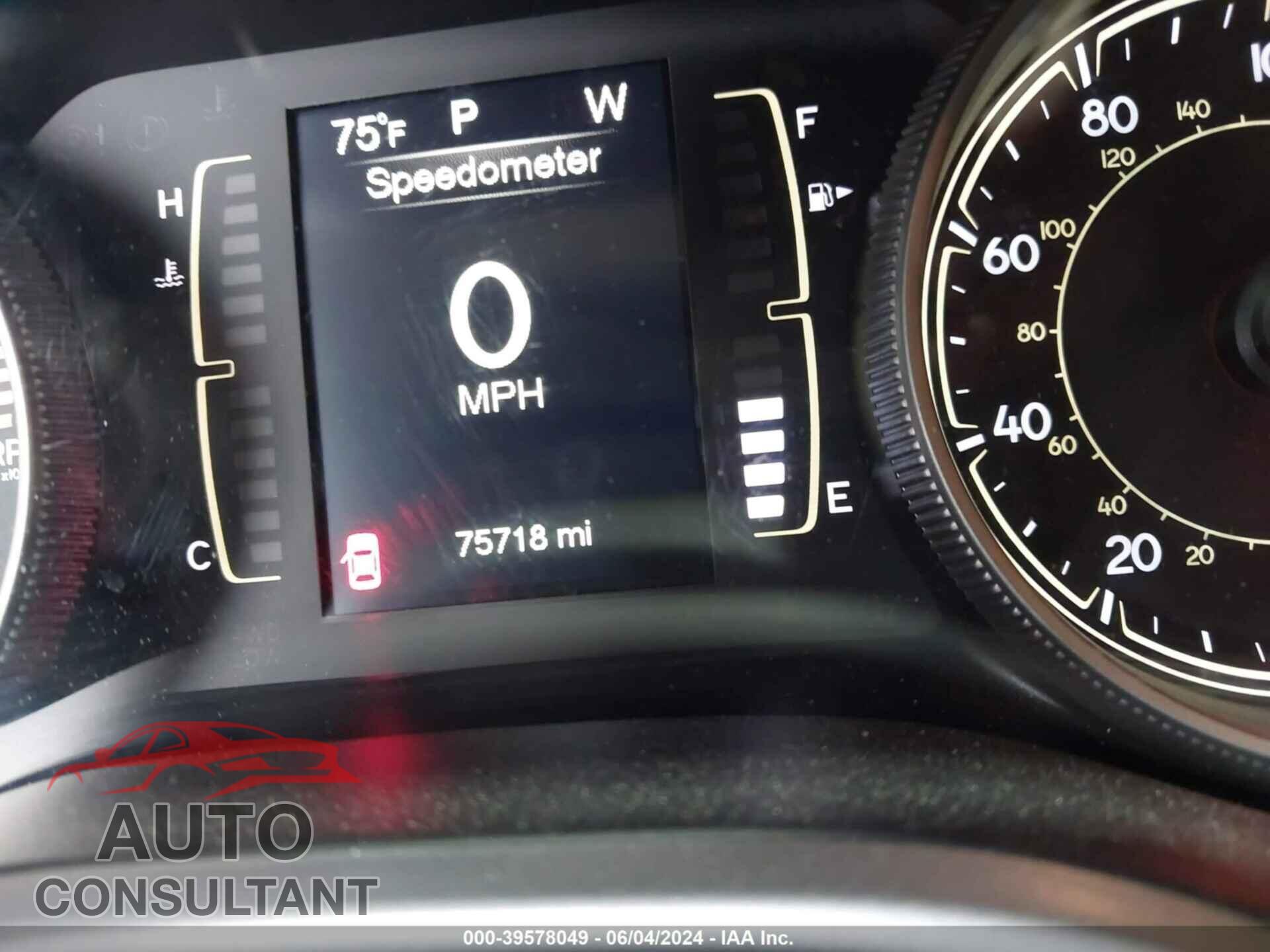 JEEP CHEROKEE 2018 - 1C4PJMLX2JD598971