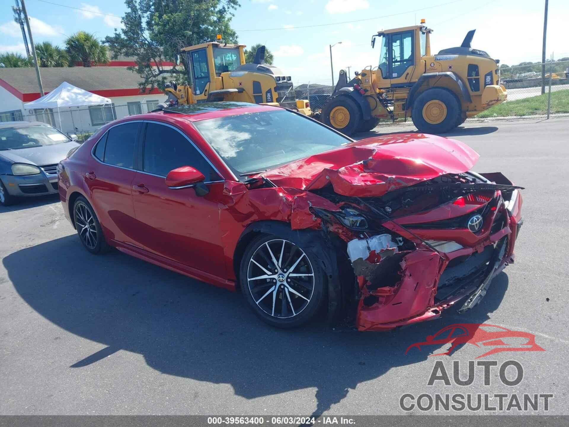 TOYOTA CAMRY 2021 - 4T1T11AK7MU422471