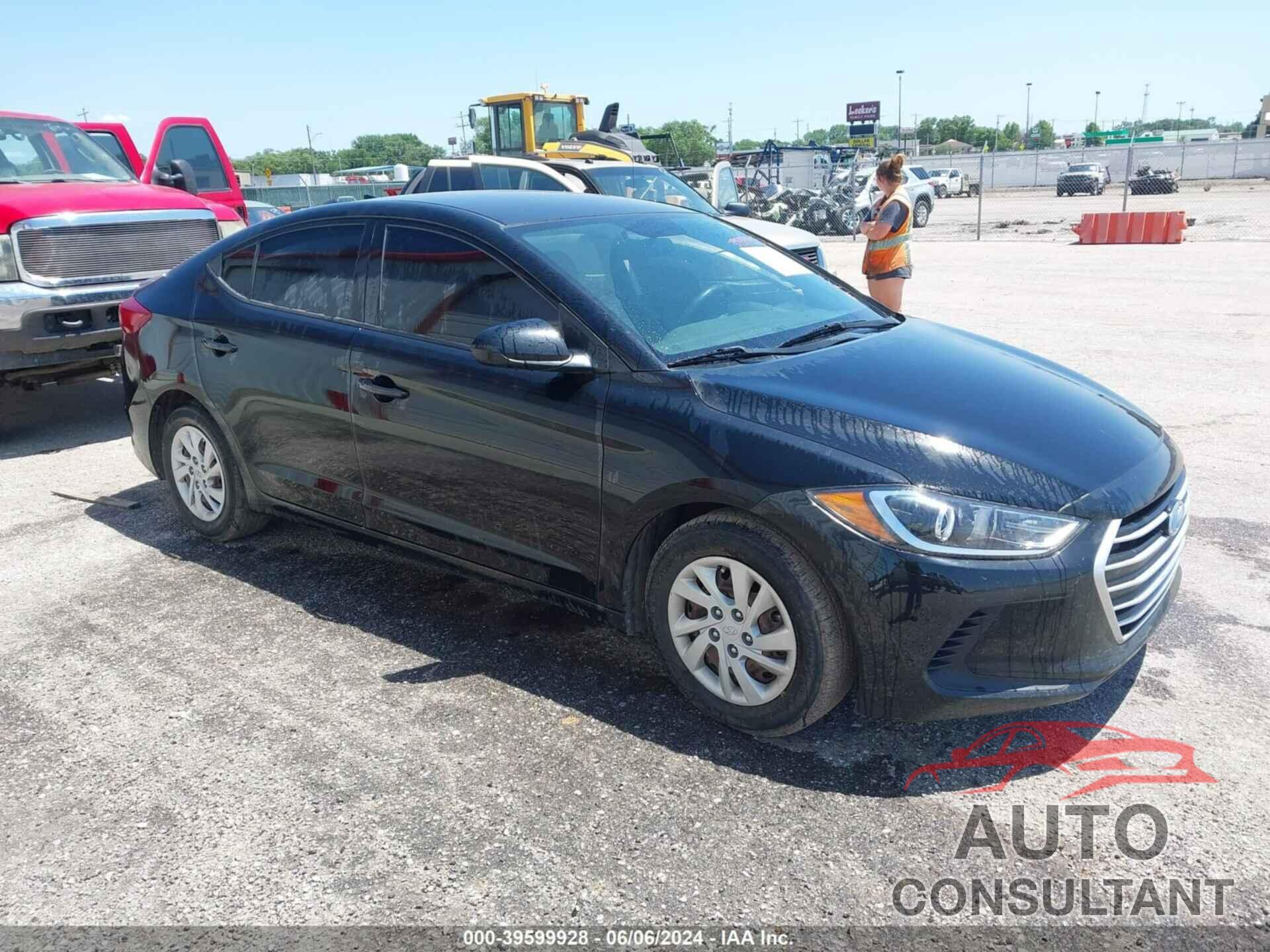 HYUNDAI ELANTRA 2018 - 5NPD74LF3JH397065