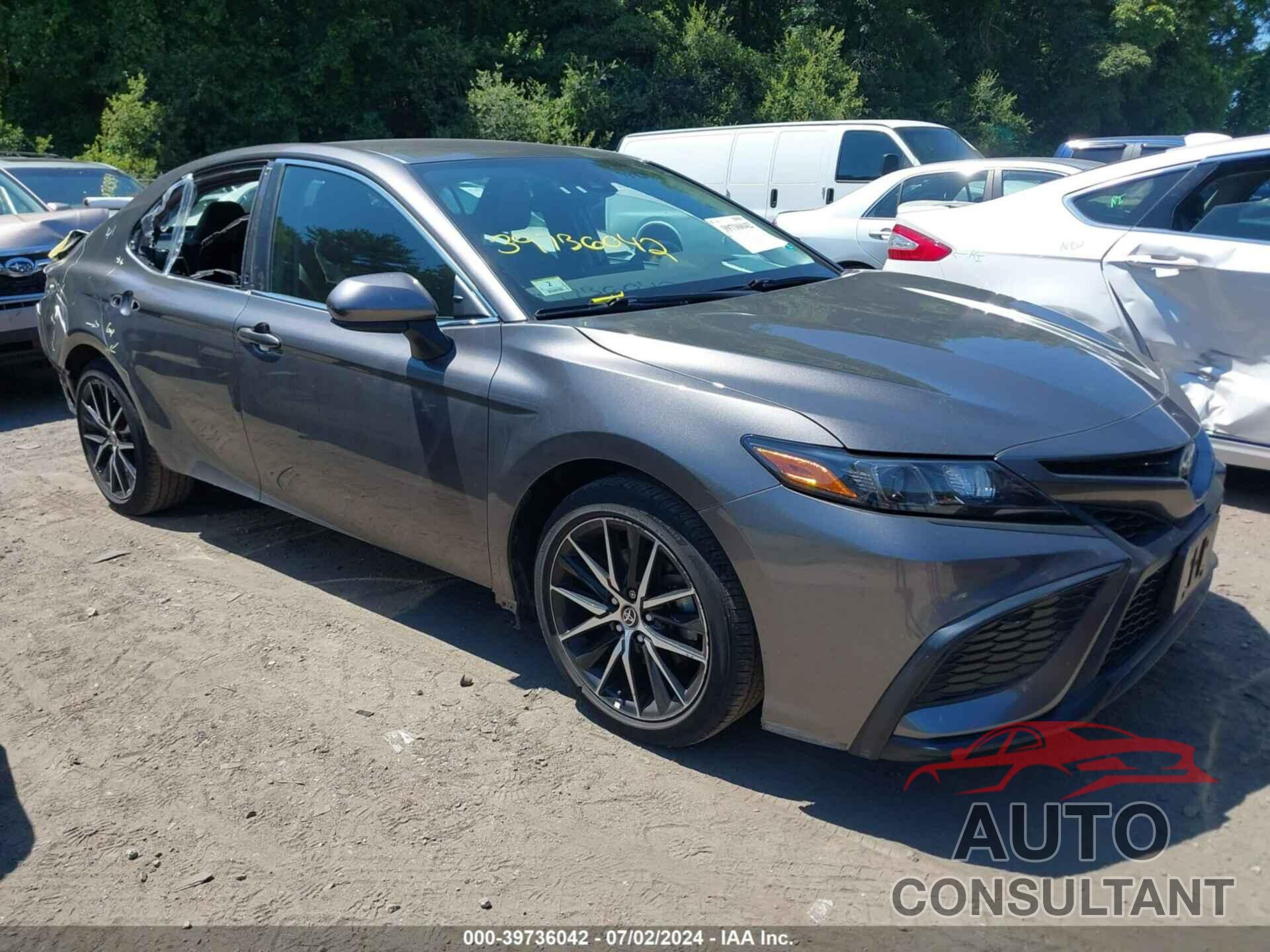 TOYOTA CAMRY 2021 - 4T1G11AK2MU516680