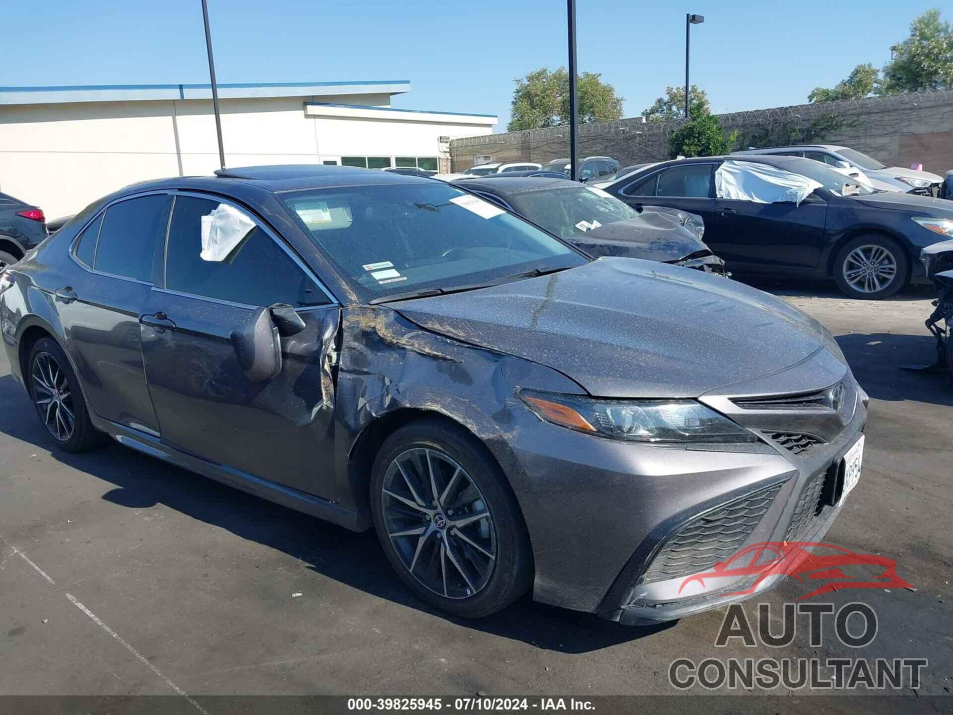 TOYOTA CAMRY 2023 - 4T1T11AK2PU172710