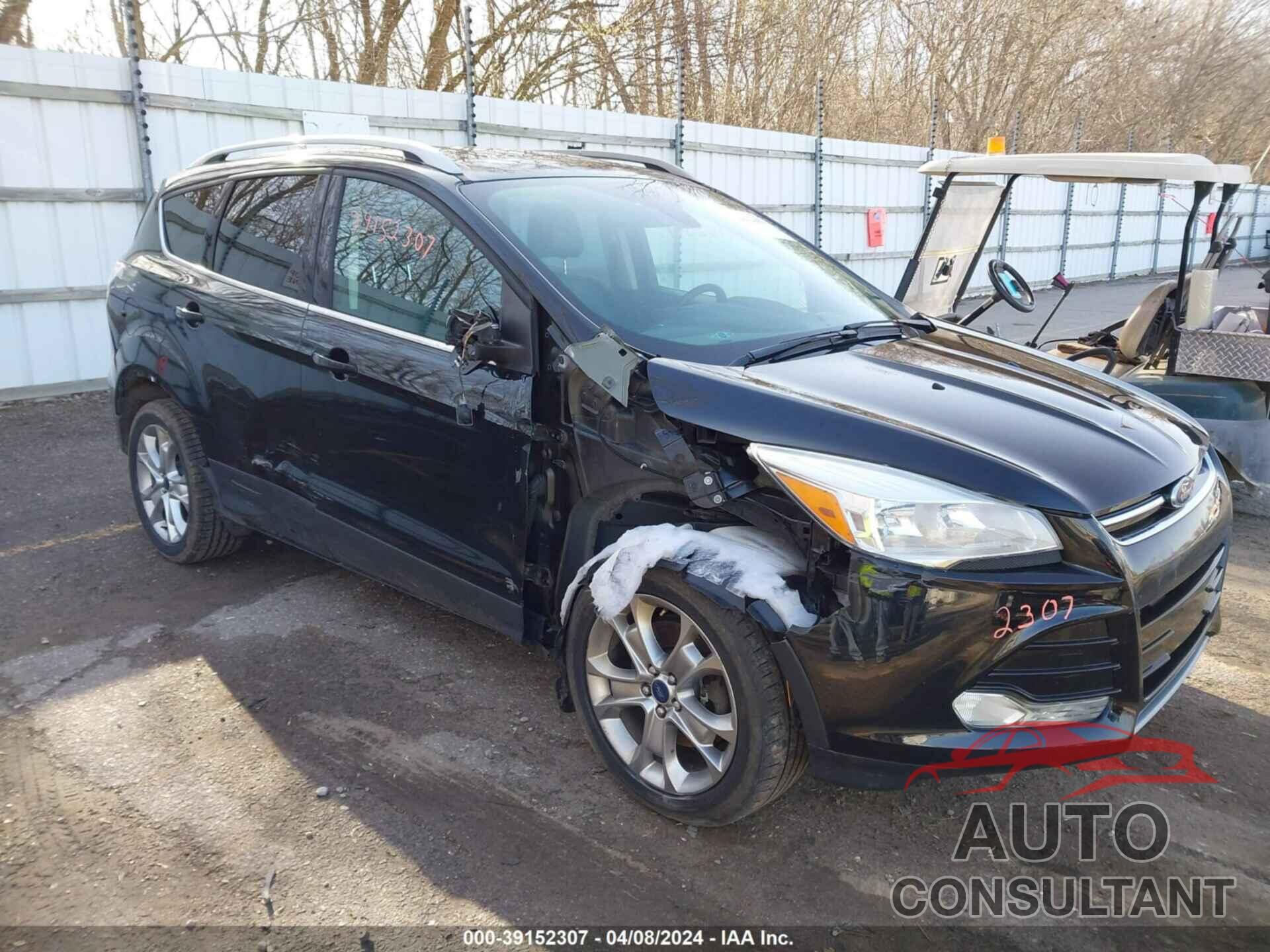 FORD ESCAPE 2016 - 1FMCU9J96GUA05852