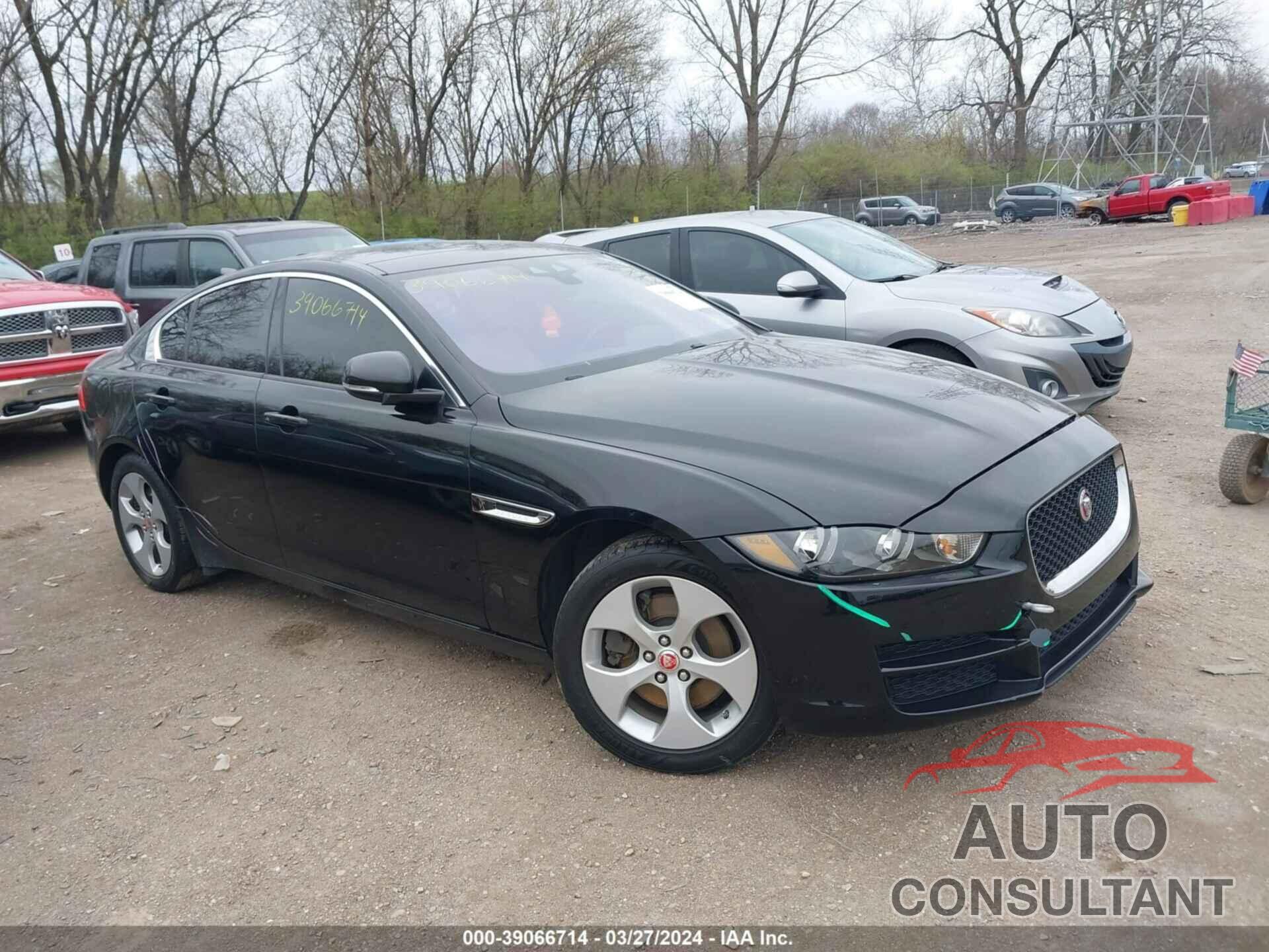 JAGUAR XE 2017 - SAJAS4BN2HA977906