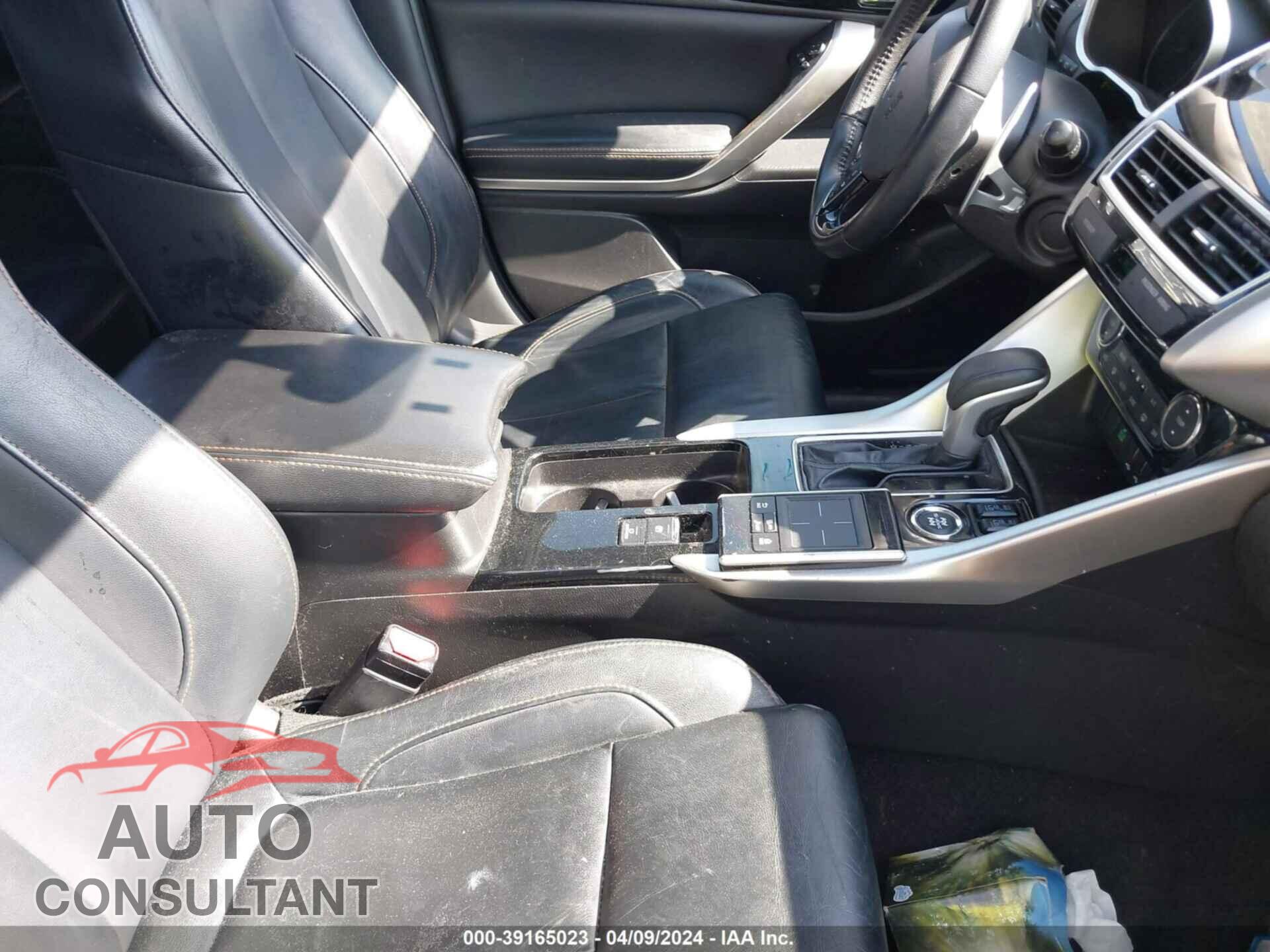 MITSUBISHI ECLIPSE CROSS 2019 - JA4AT5AA3KZ022860
