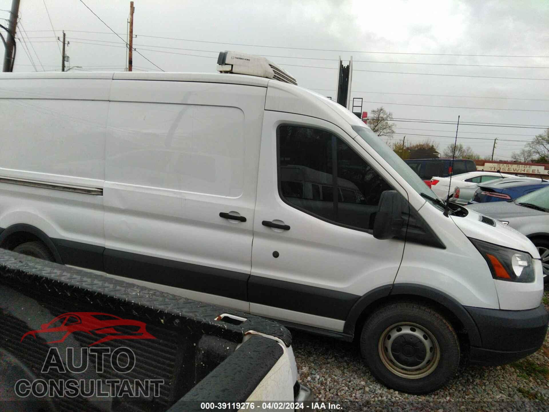 FORD TRANSIT 2017 - 1FTYR2CM8HKA22332