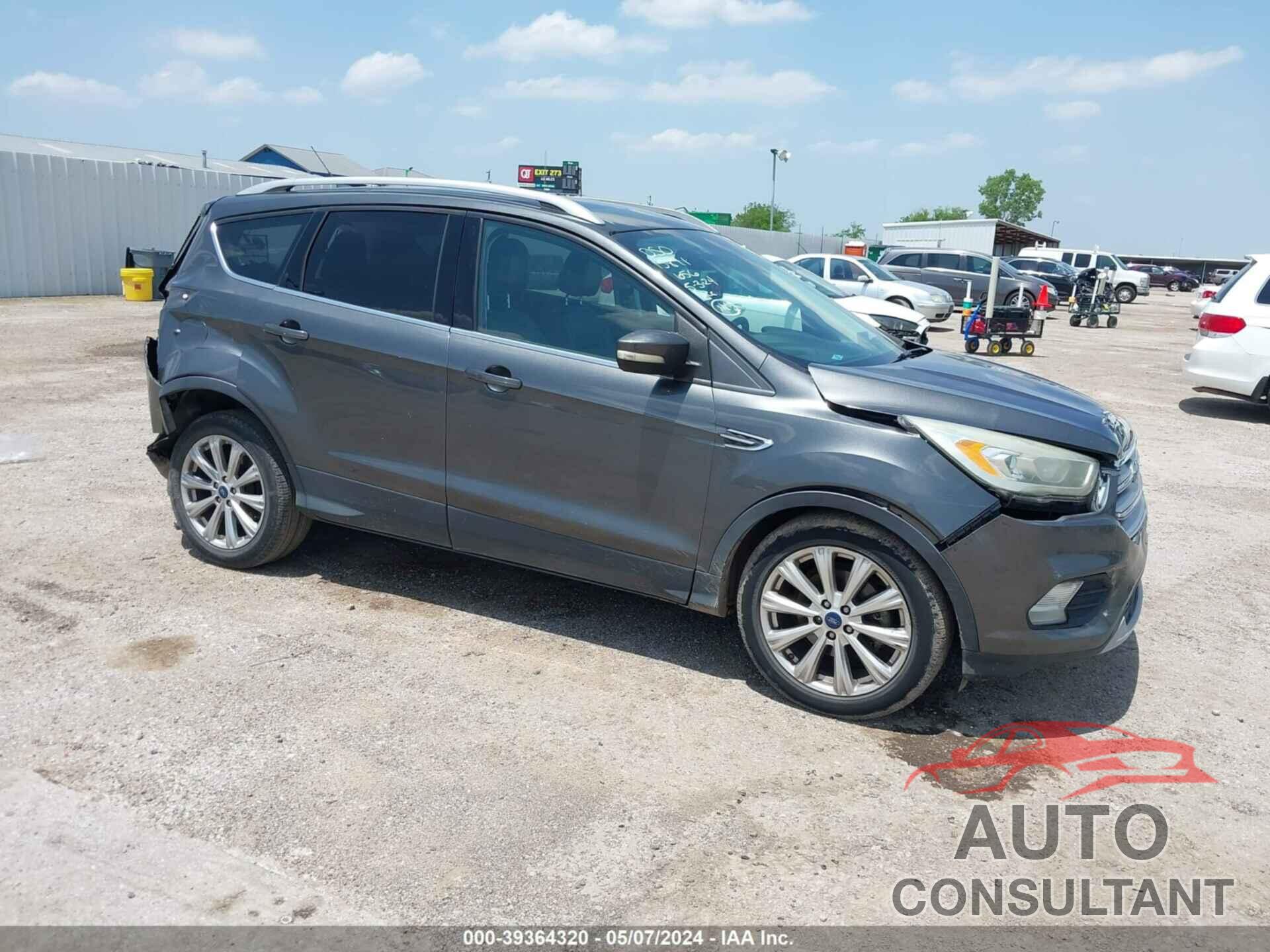 FORD ESCAPE 2017 - 1FMCU0JD1HUC77968