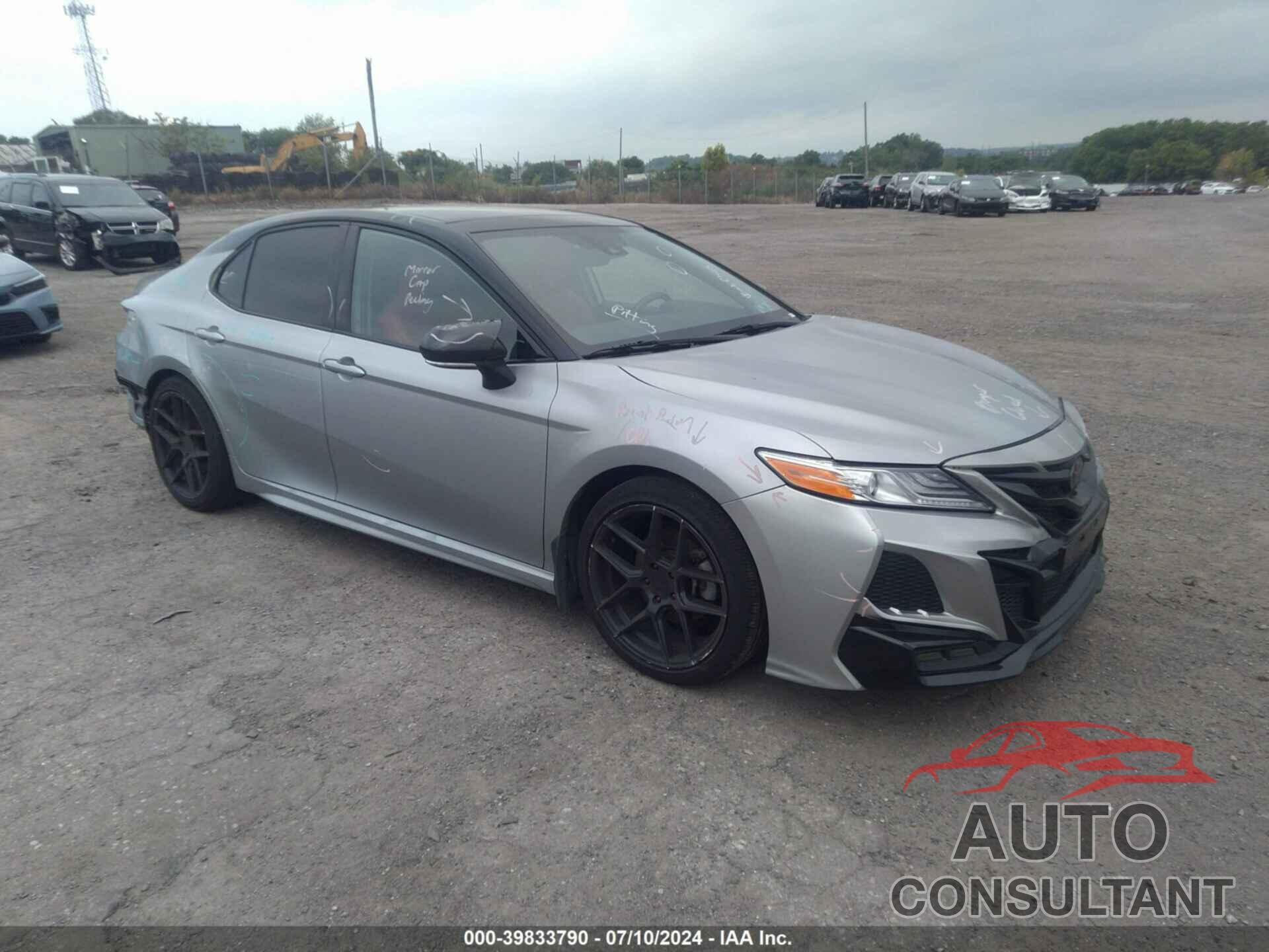 TOYOTA CAMRY 2020 - 4T1K61BKXLU010376