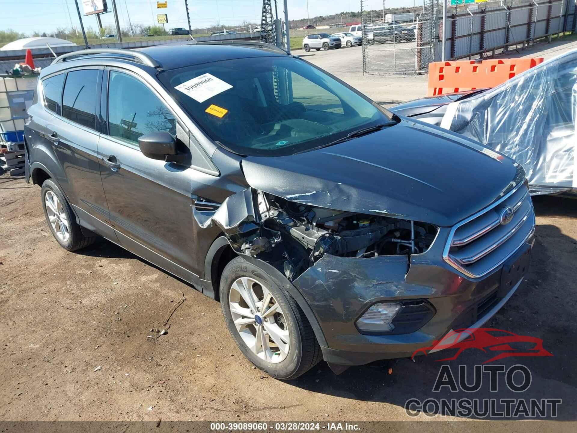FORD ESCAPE 2017 - 1FMCU0G93HUE35116