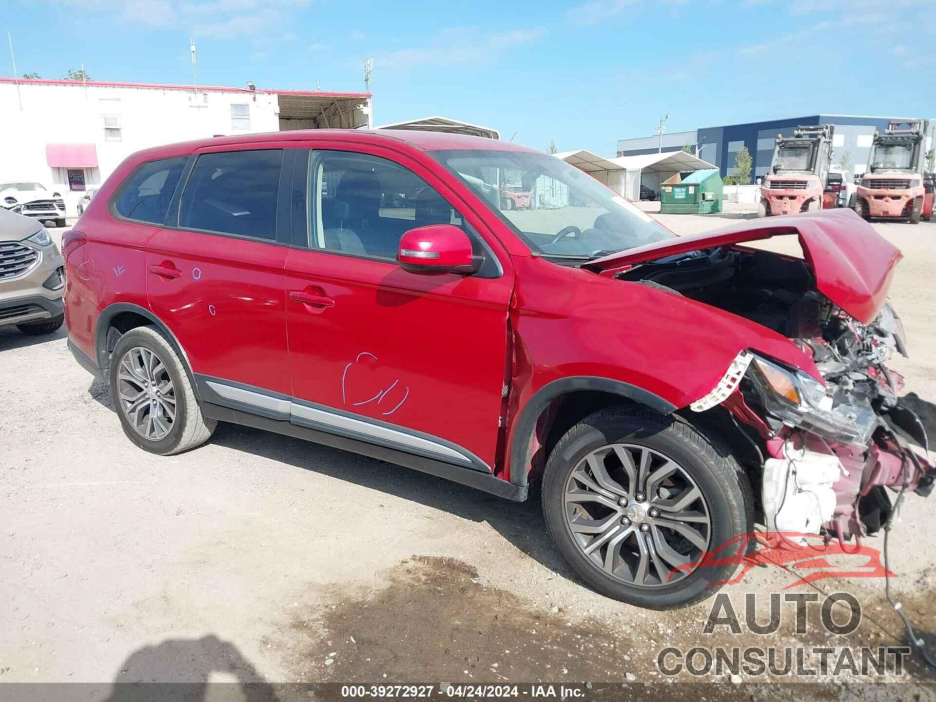 MITSUBISHI OUTLANDER 2018 - JA4AD3A33JZ023024