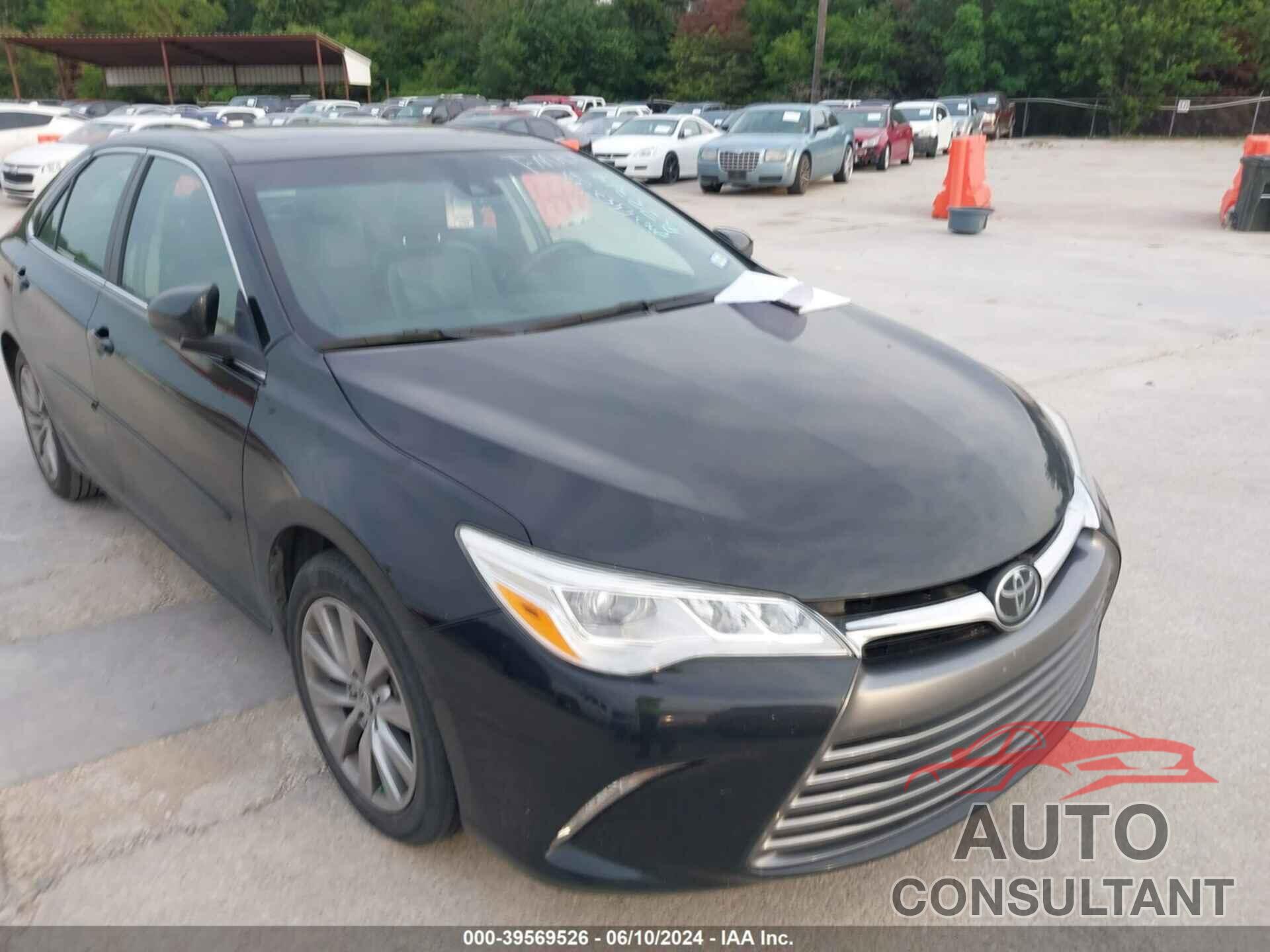 TOYOTA CAMRY 2016 - 4T1BK1FK2GU573319