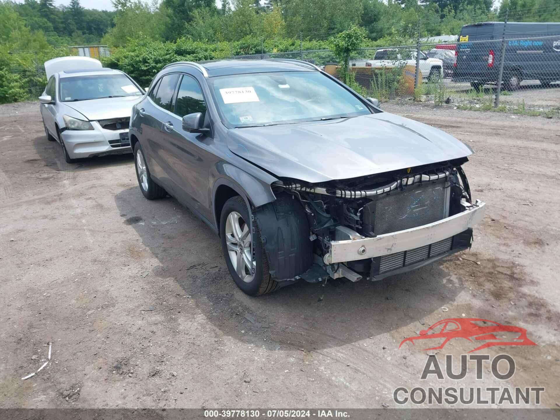 MERCEDES-BENZ GLA 250 2019 - WDCTG4GB9KJ546763
