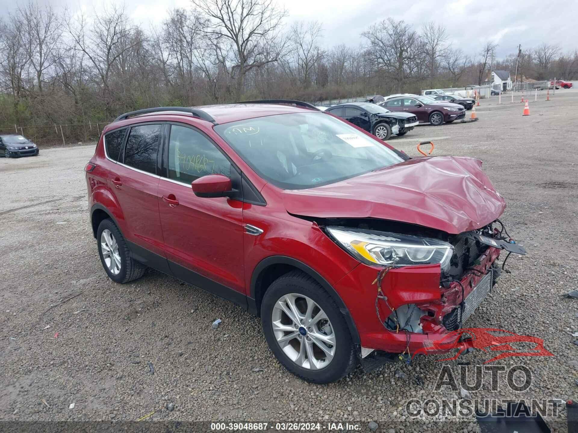 FORD ESCAPE 2017 - 1FMCU9G98HUA92873