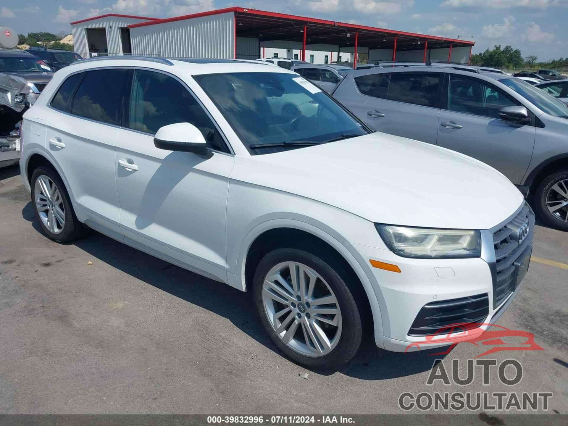 AUDI Q5 2018 - WA1BNAFY7J2076876