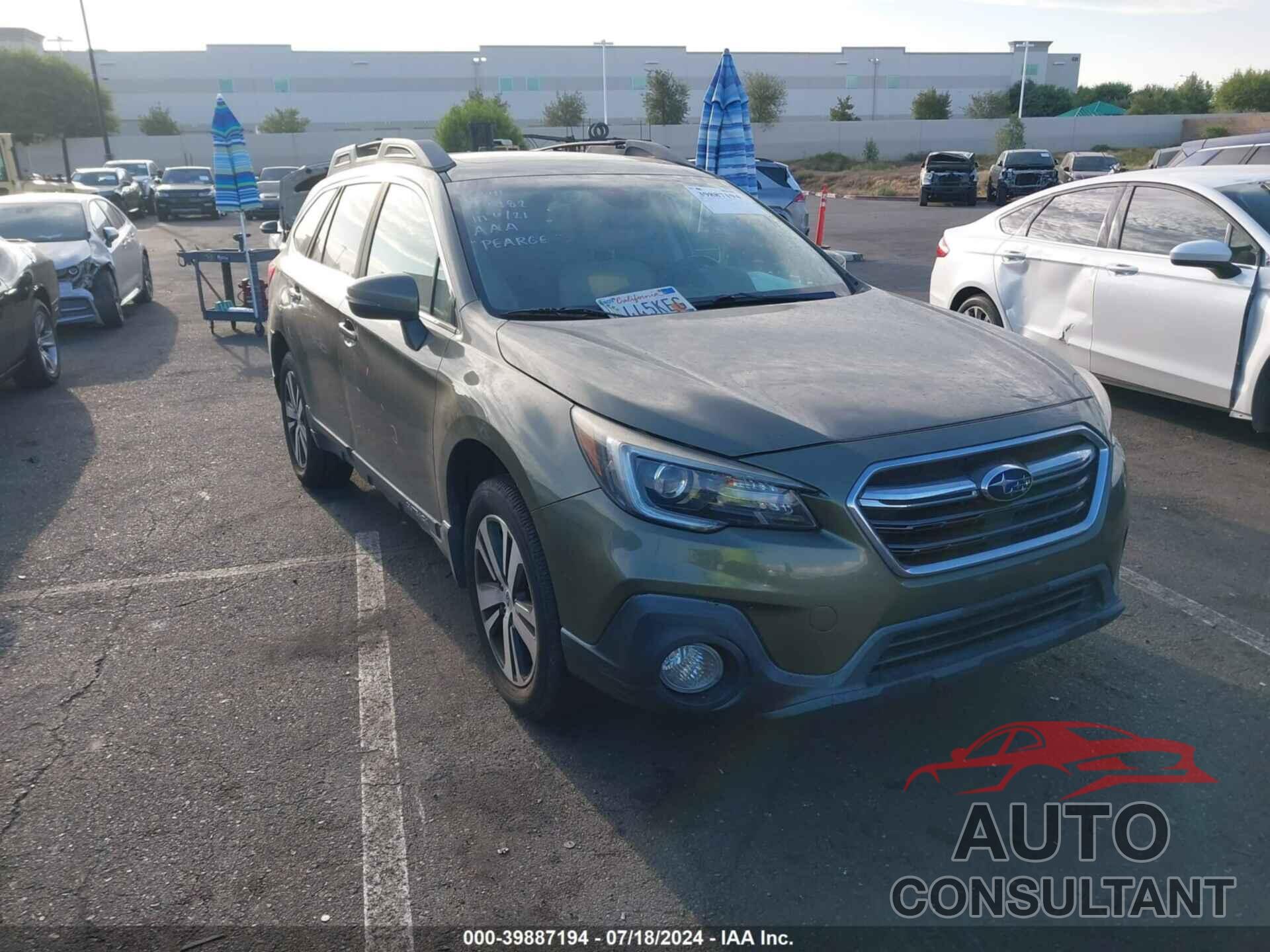 SUBARU OUTBACK 2018 - 4S4BSENC3J3202491