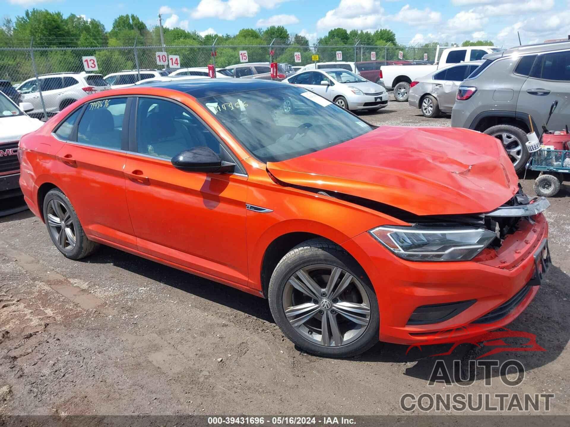 VOLKSWAGEN JETTA 2019 - 3VWC57BU0KM029681