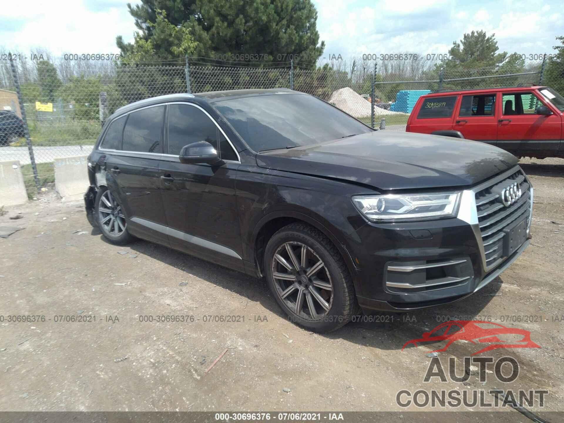 AUDI Q7 2017 - WA1LAAF74HD014096