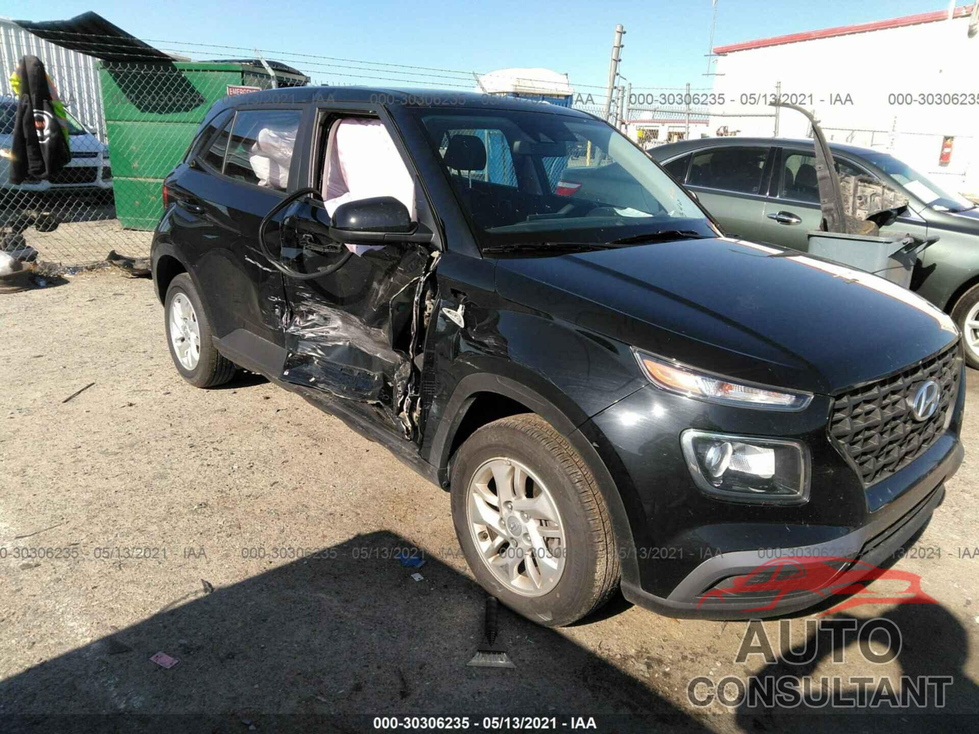 HYUNDAI VENUE 2021 - KMHRB8A38MU075340