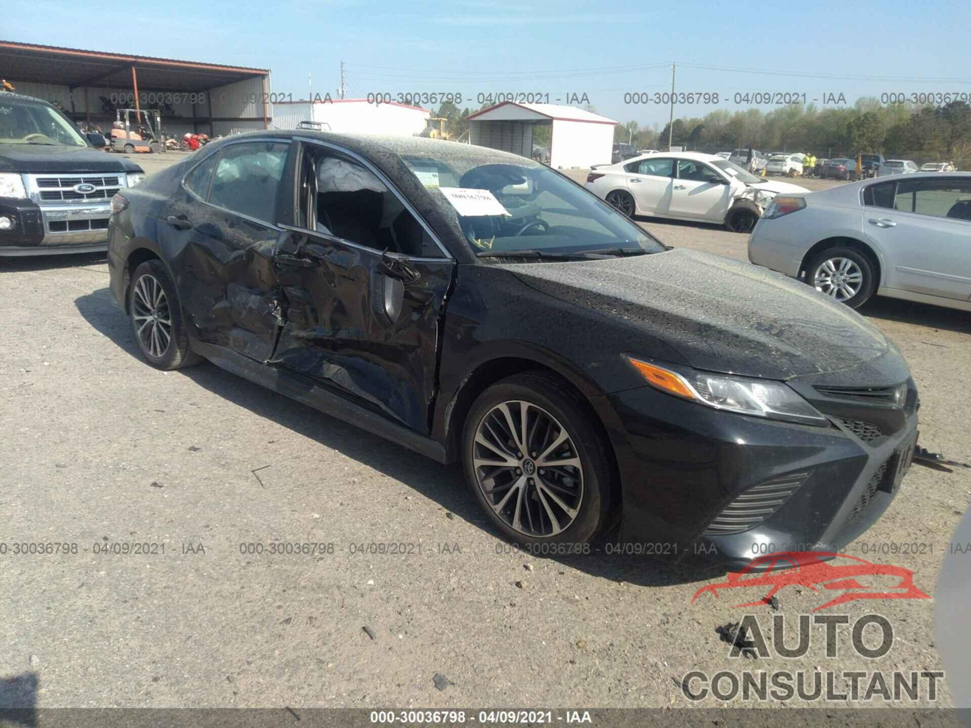 TOYOTA CAMRY 2020 - 4T1G11AK2LU888762