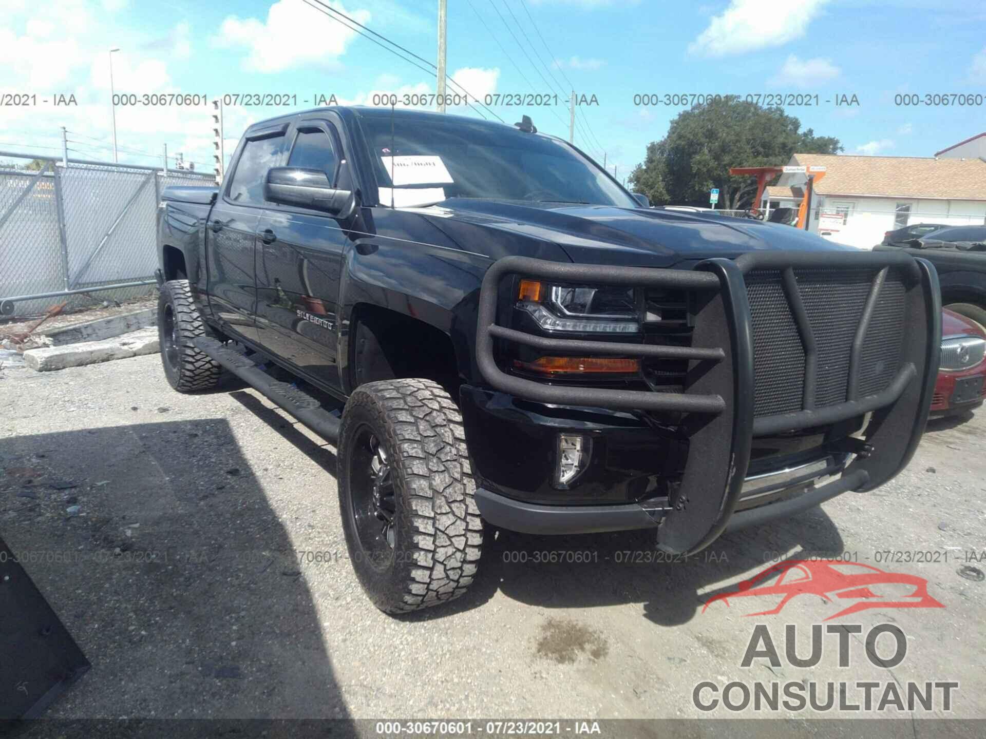 CHEVROLET SILVERADO 1500 2017 - 3GCUKREC3HG270656
