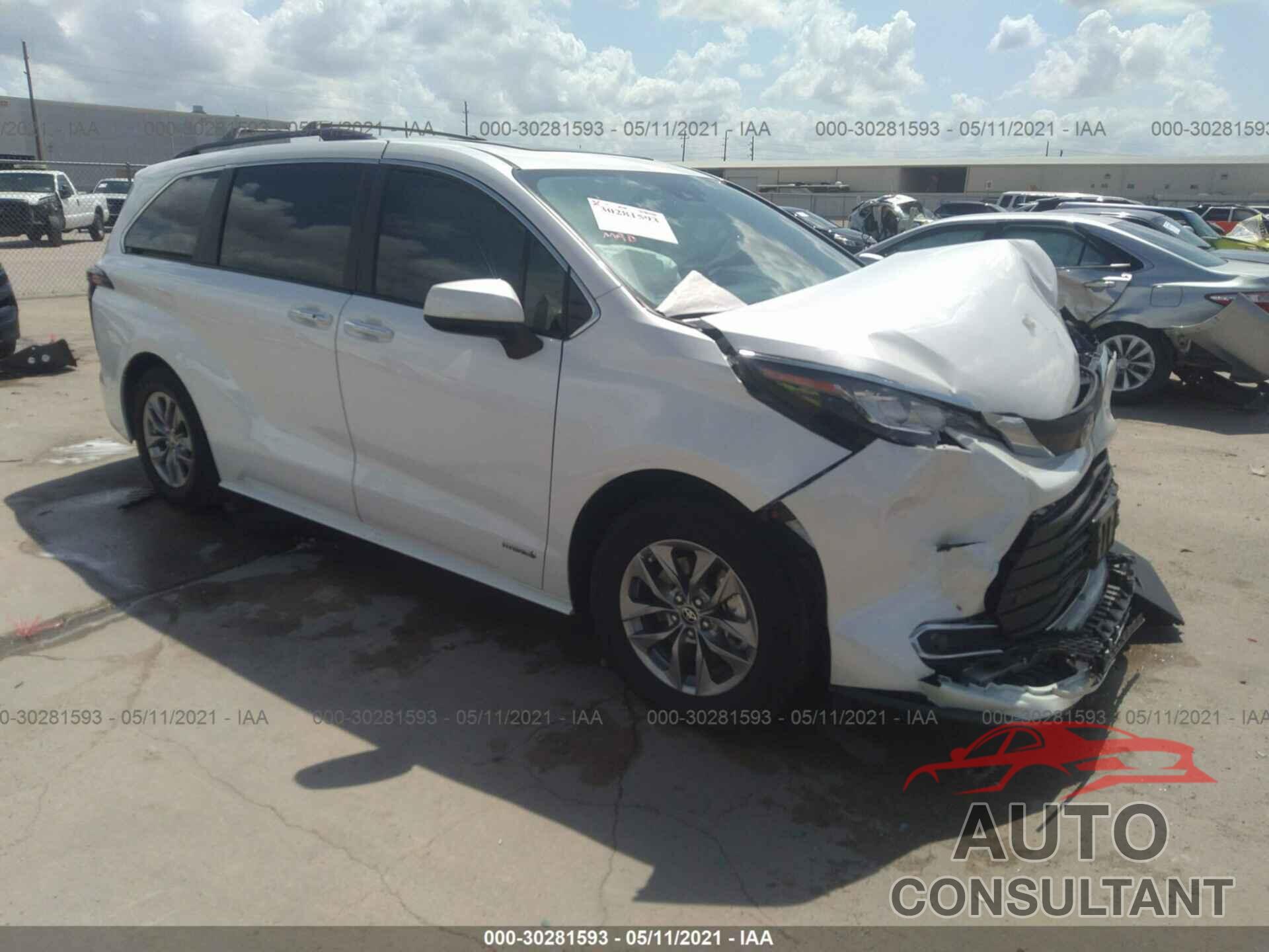 TOYOTA SIENNA 2021 - 5TDYRKEC3MS015649