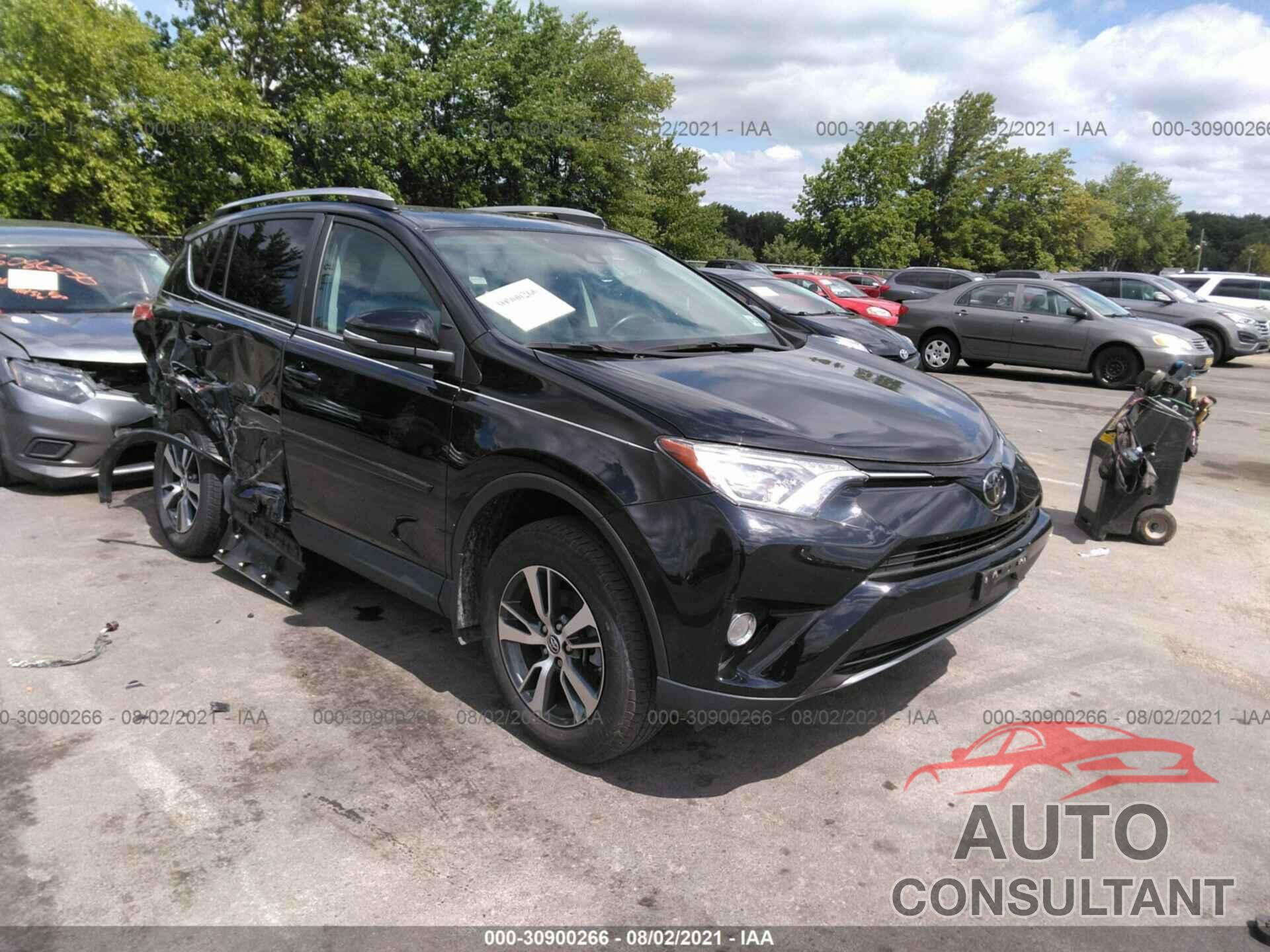TOYOTA RAV4 2018 - 2T3RFREV2JW822410