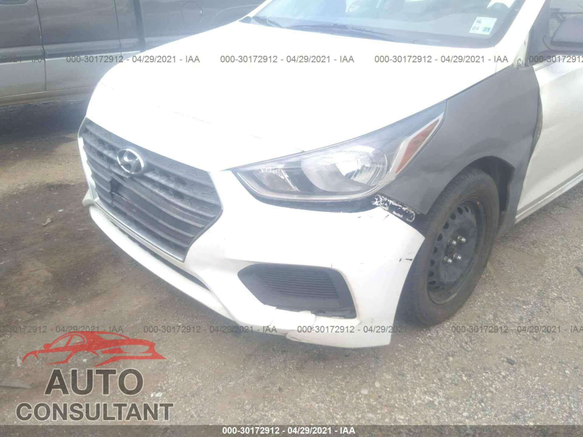 HYUNDAI ACCENT 2018 - 3KPC24A3XJE028355