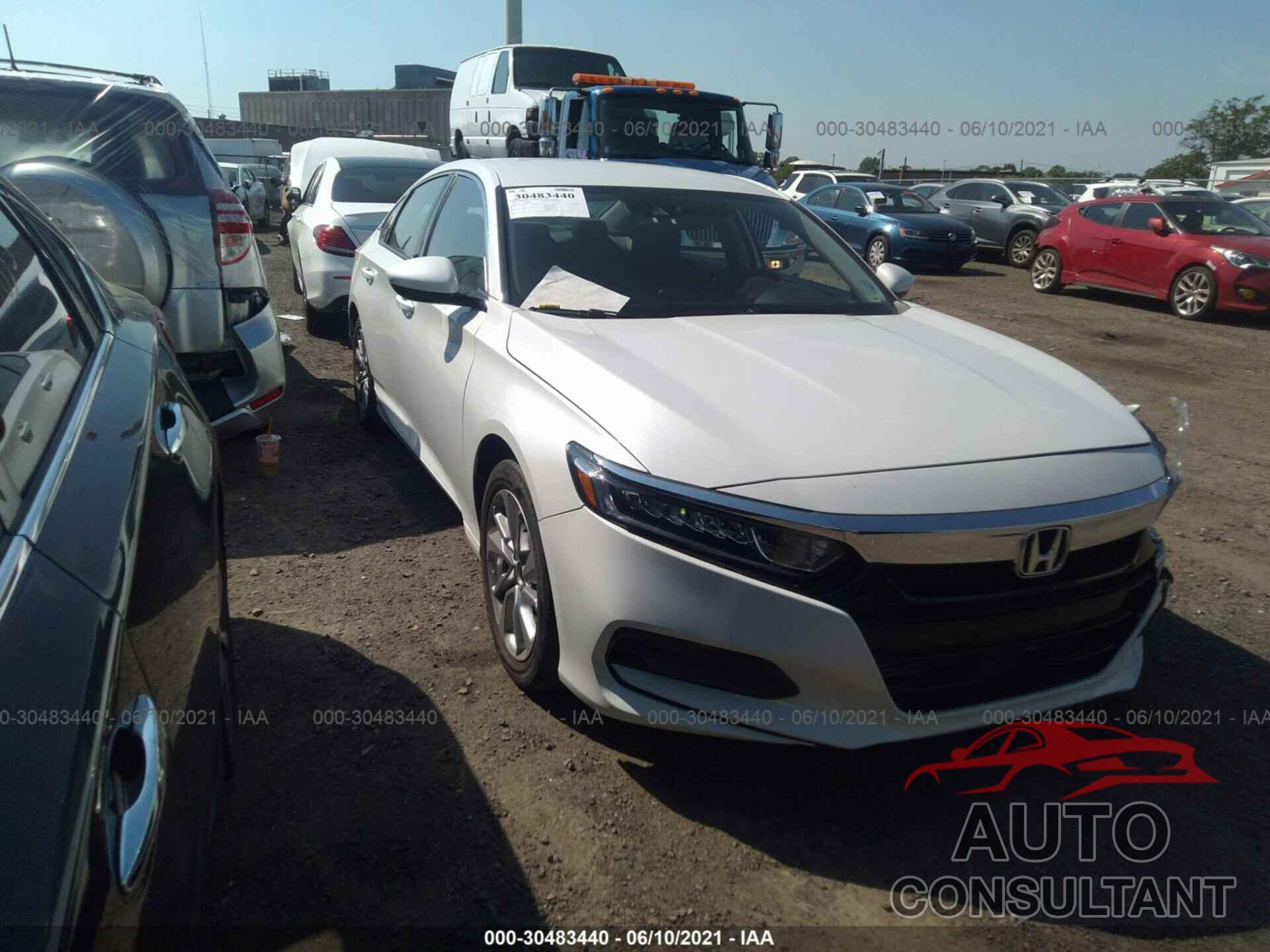HONDA ACCORD SEDAN 2018 - 1HGCV1F17JA260381