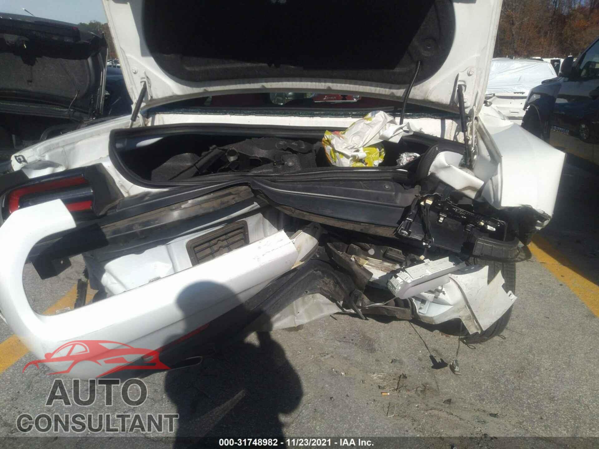 DODGE CHALLENGER 2018 - 2C3CDZAG1JH317739
