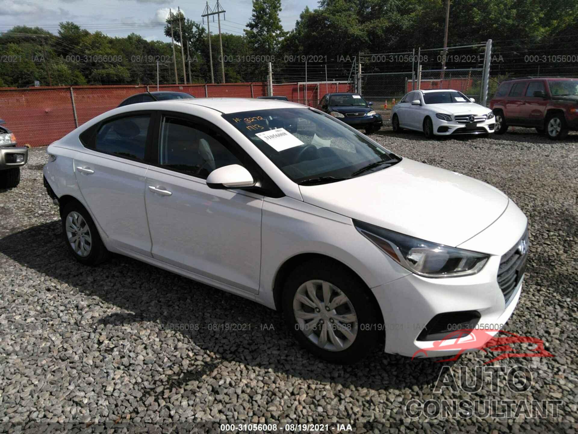 HYUNDAI ACCENT 2018 - 3KPC24A32JE011713