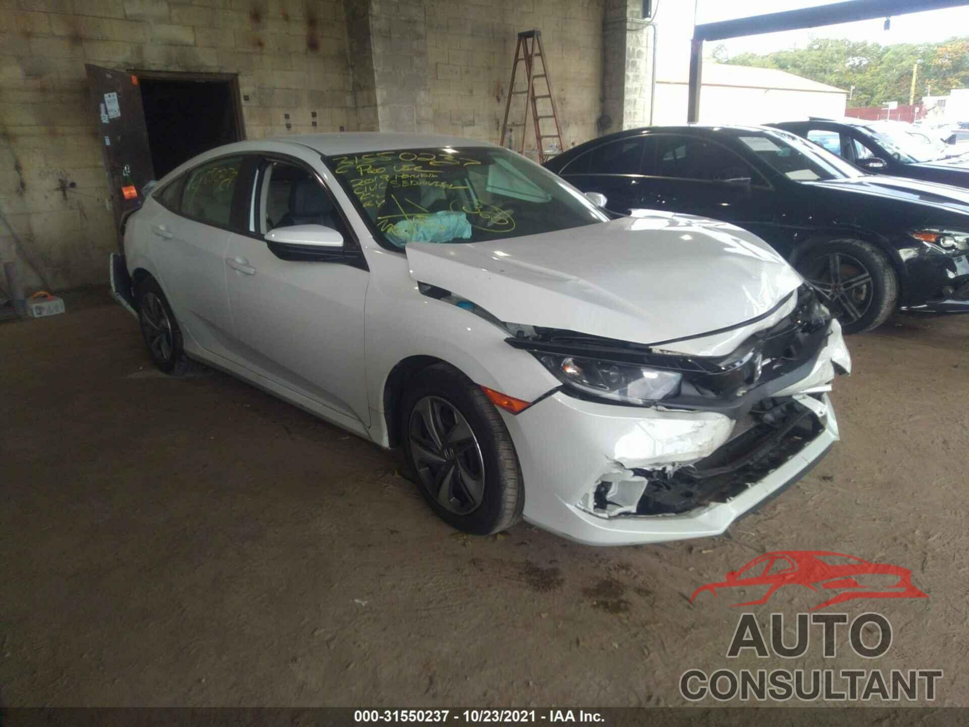 HONDA CIVIC SEDAN 2019 - 2HGFC2F62KH588248