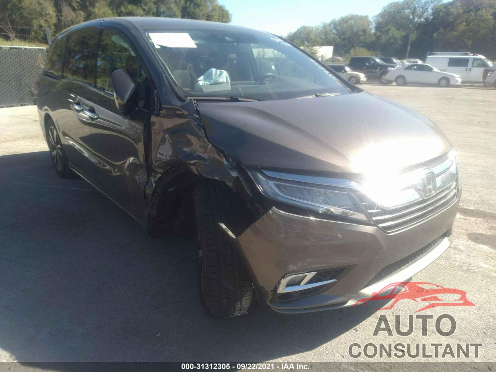 HONDA ODYSSEY 2018 - 5FNRL6H96JB109358