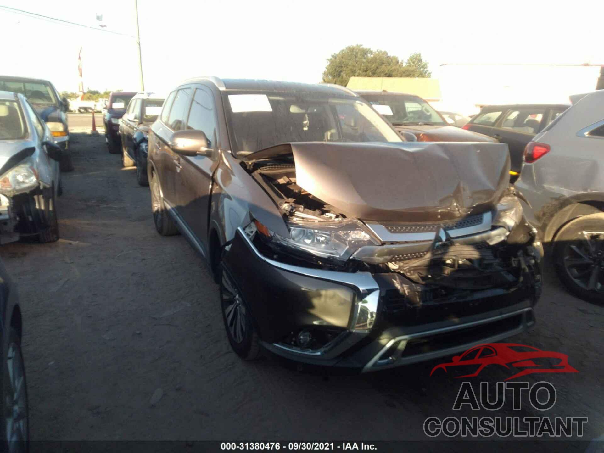 MITSUBISHI OUTLANDER 2019 - JA4AD3A31KZ016493