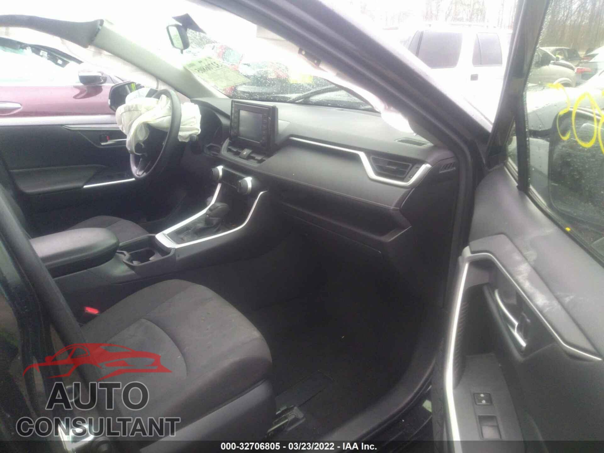 TOYOTA RAV4 2019 - JTMP1RFV2KD506802
