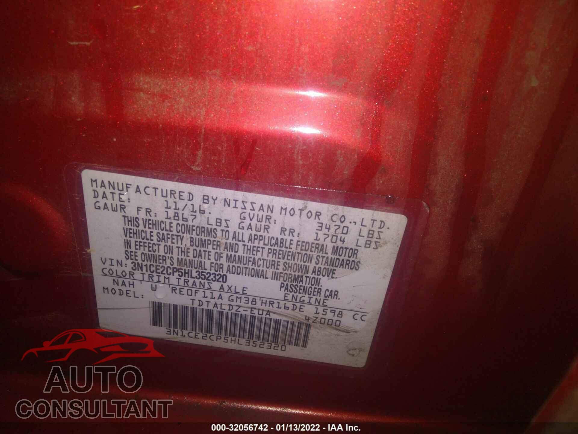 NISSAN VERSA NOTE 2017 - 3N1CE2CP5HL352320