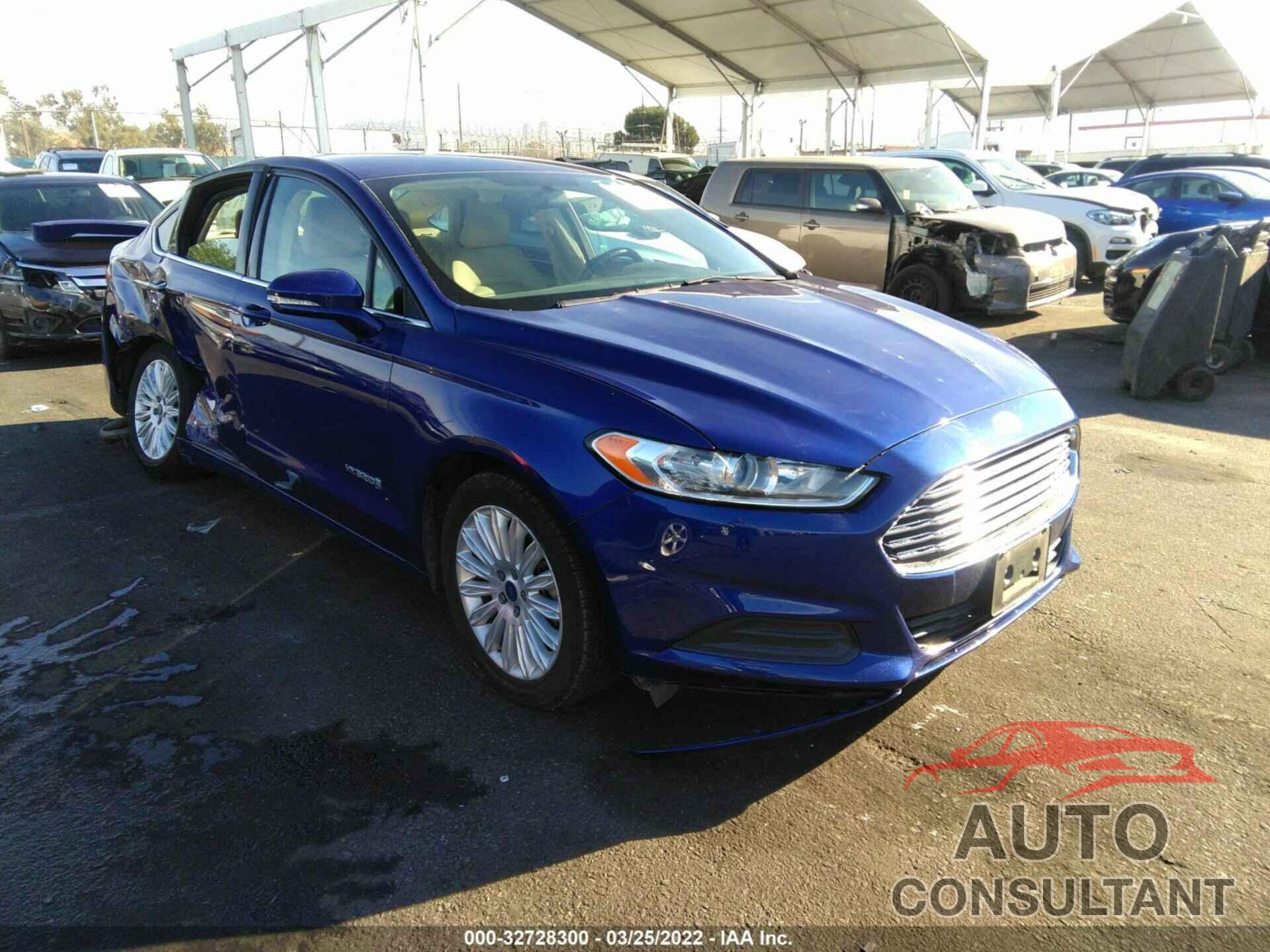 FORD FUSION 2016 - 3FA6P0LU9GR123848
