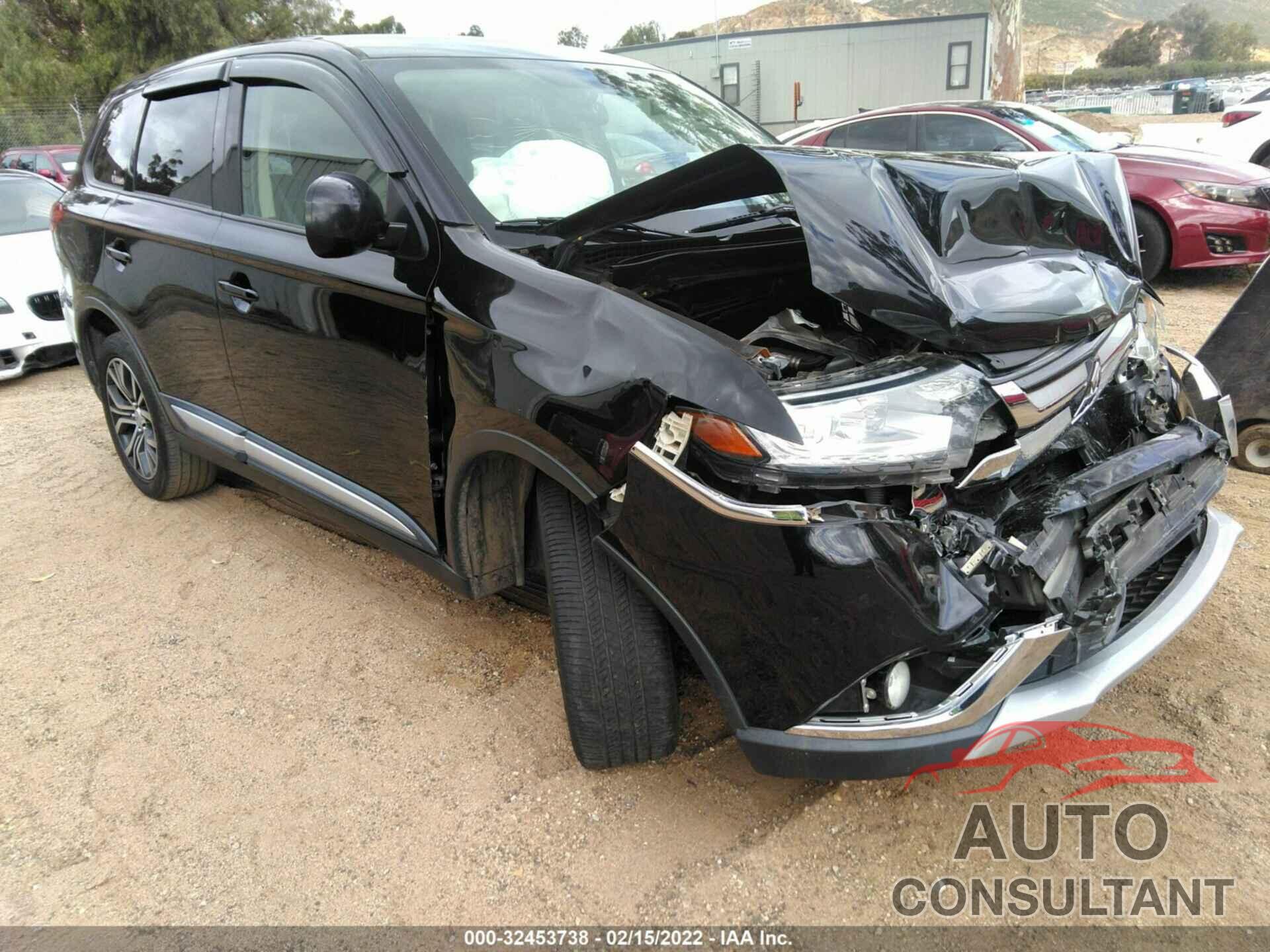 MITSUBISHI OUTLANDER 2016 - JA4AZ3A38GZ035647